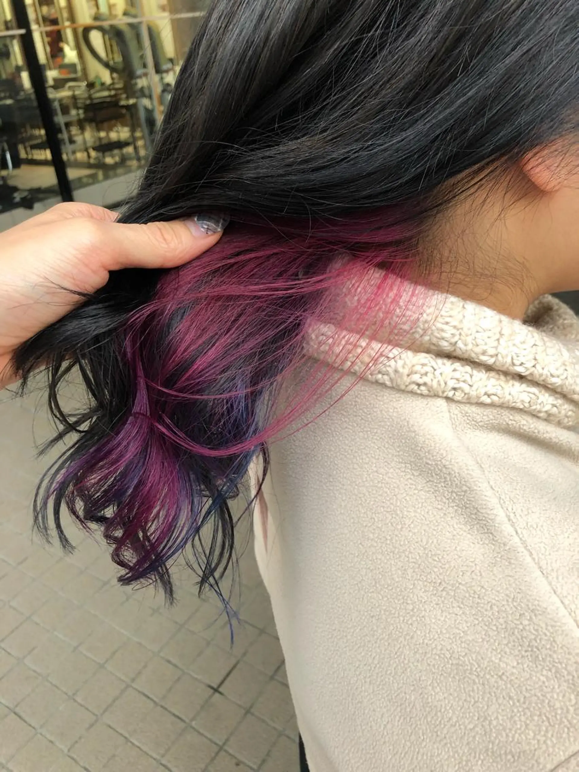 ミディアム カラー ユニコーンカラー カット ヘアカラー トリートメント SHAFT Ieiriのヘアスタイル