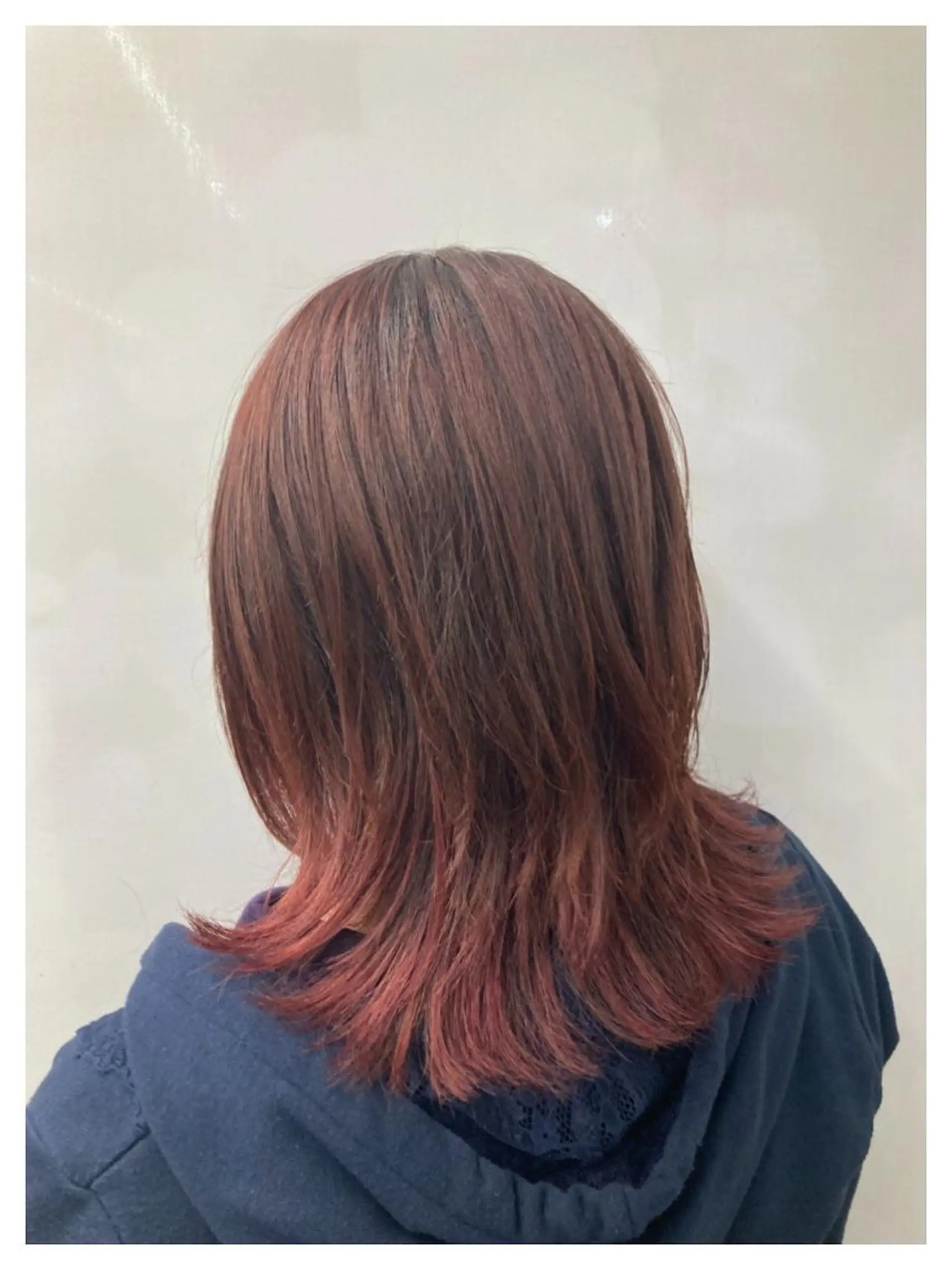 ミディアム カラー レッドカラー ヘアカラー トリートメント ブリーチ&似合せボブ 田中寛十のヘアスタイル