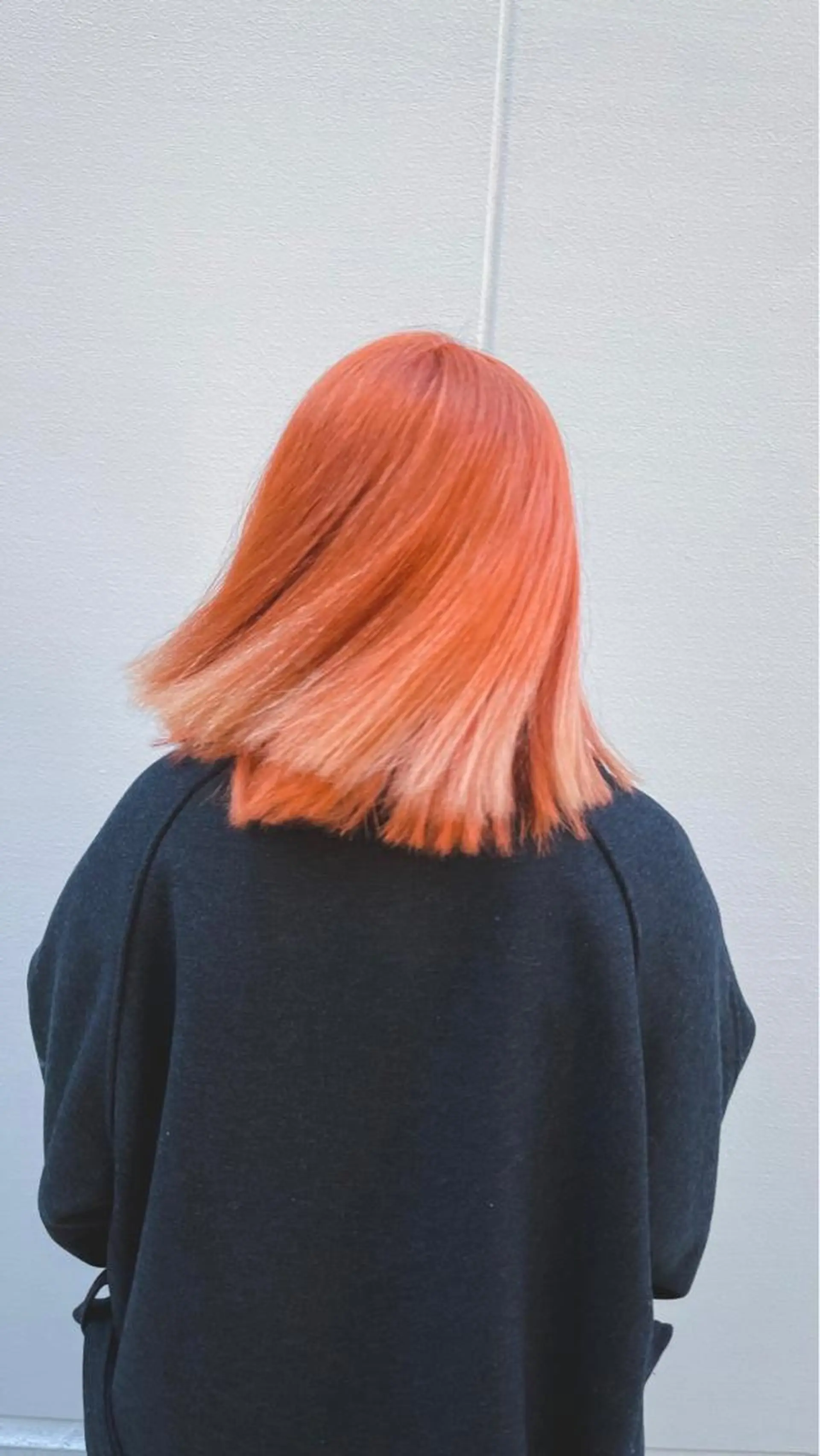 ミディアム カラー 切りっぱなしボブ/ ブリーチカラー/大塚のヘアスタイル