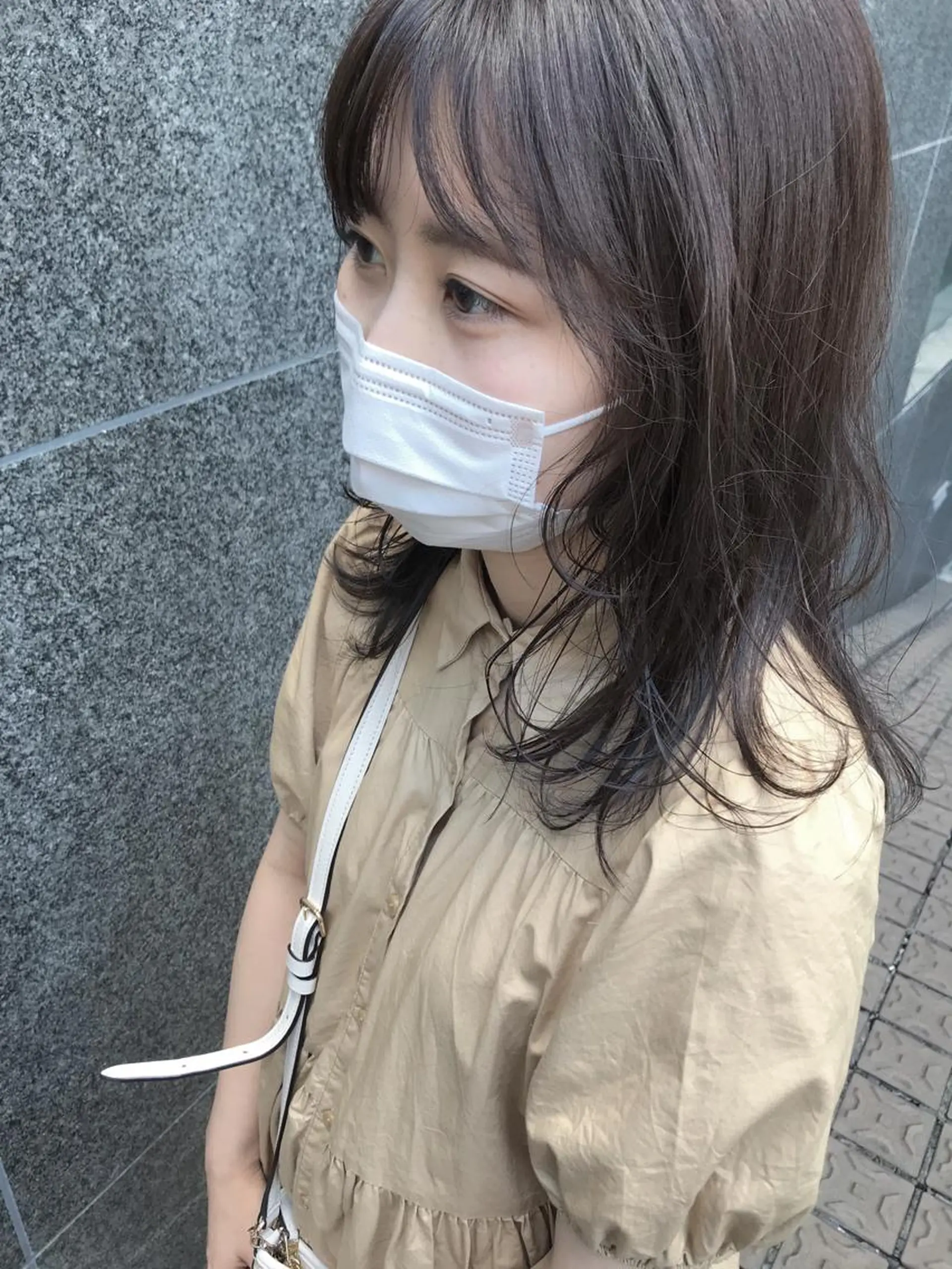 セミロング カット ヘアカラー 韓国 / 中国ヘア 🦋Noniのヘアスタイル