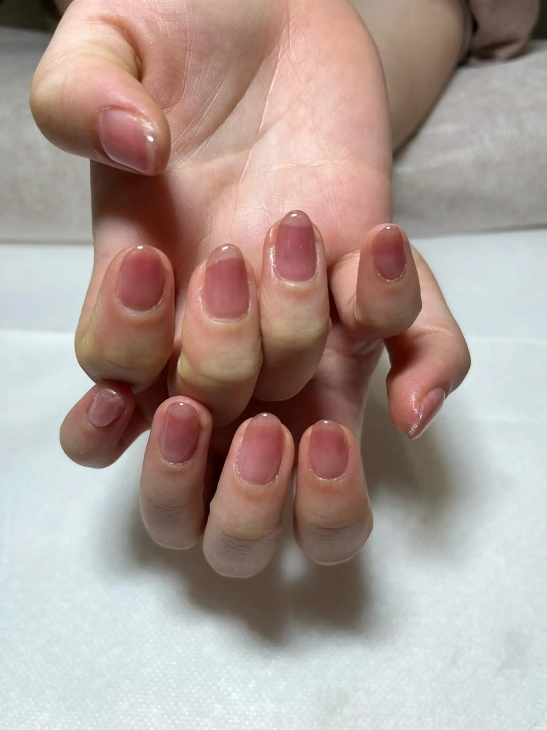 ミディアム ネイル De-soin所属・野澤 恵のネイルデザイン