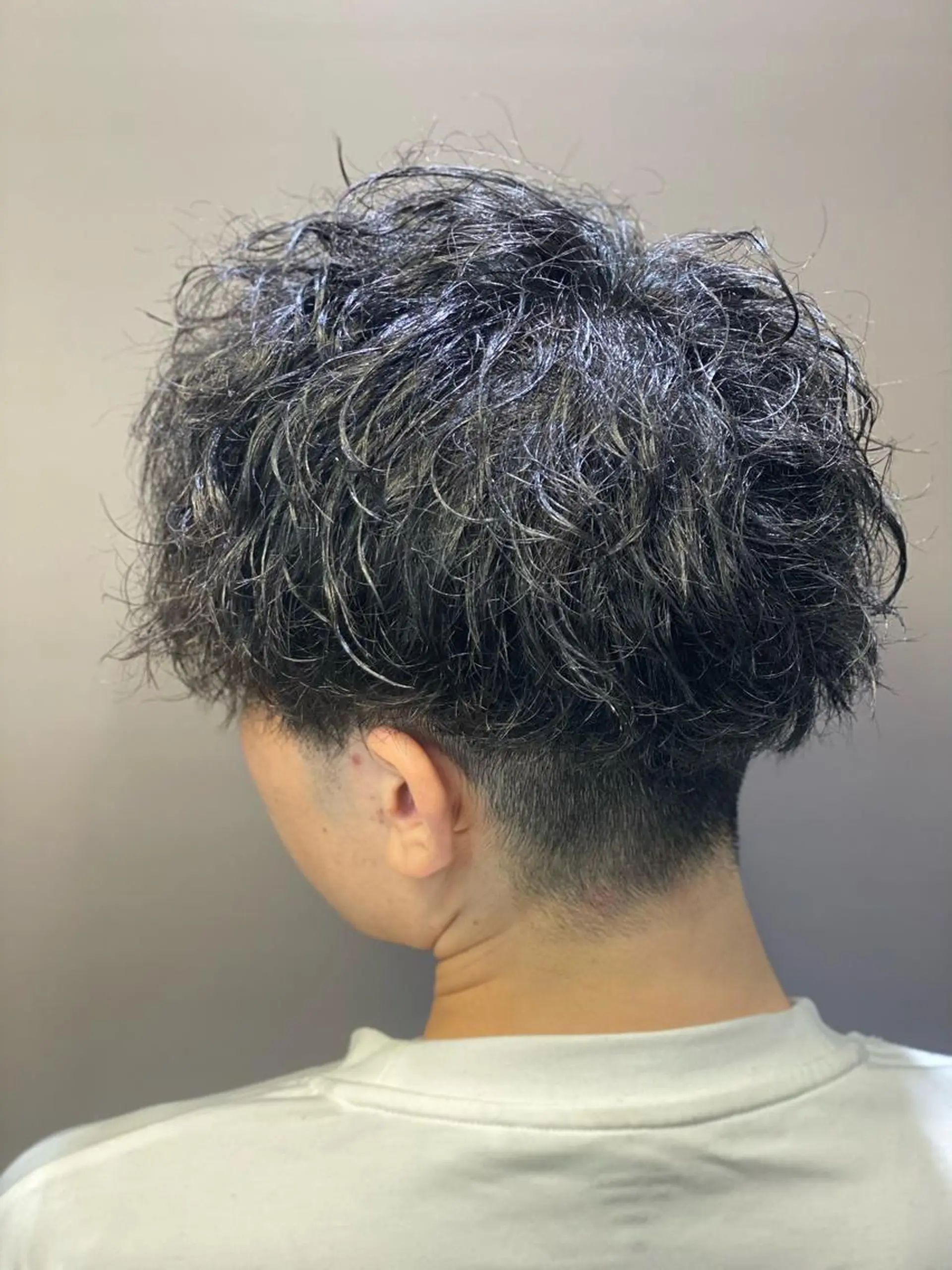 ショート パーマ メンズ プレミアムバーバー新宿店所属・⚡️メンズ特化⚡️ 倉林 隼大のヘアスタイル