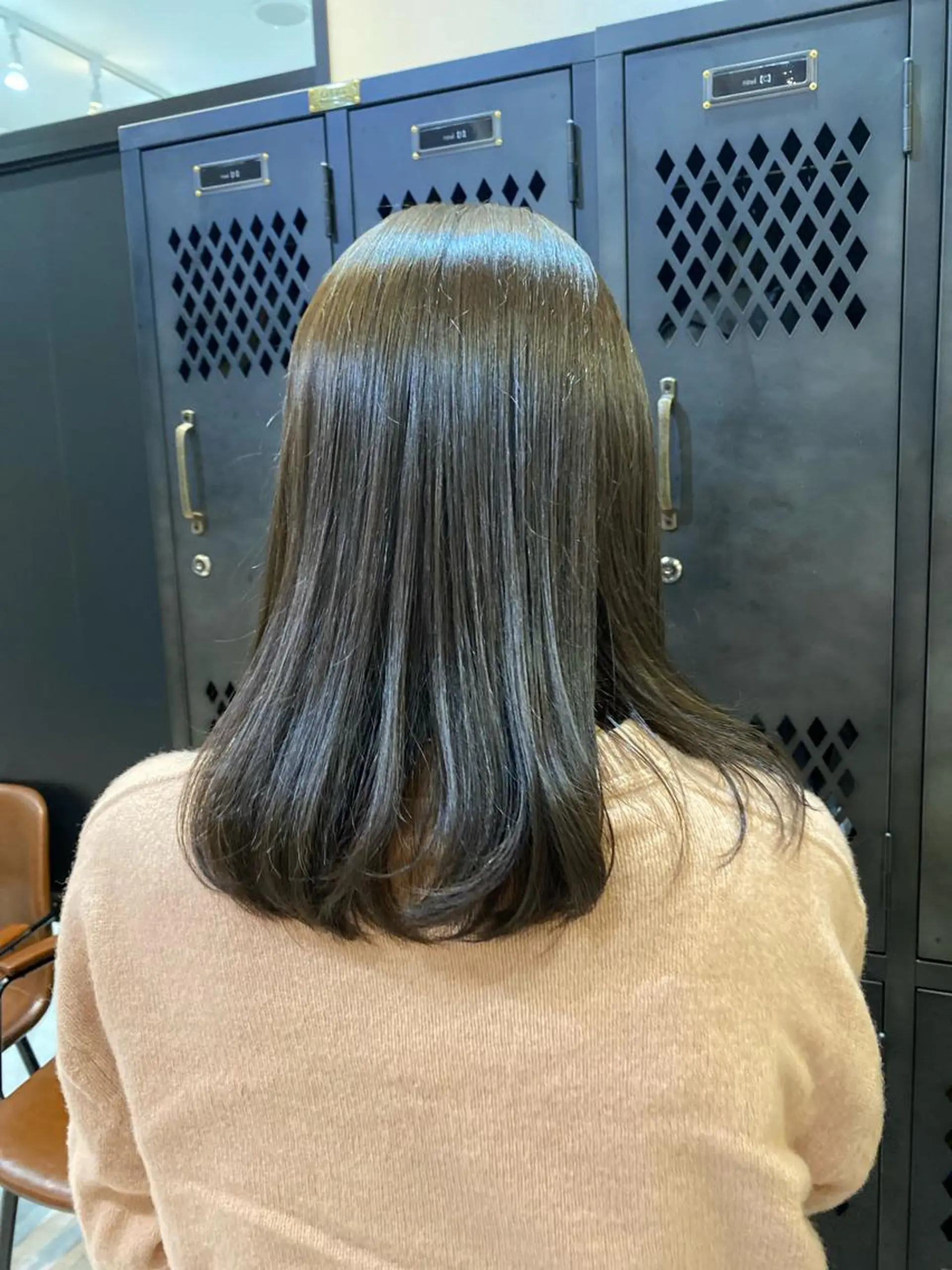 ミディアム カラー 大人かわいい×艶髪 🤍塩川のヘアスタイル