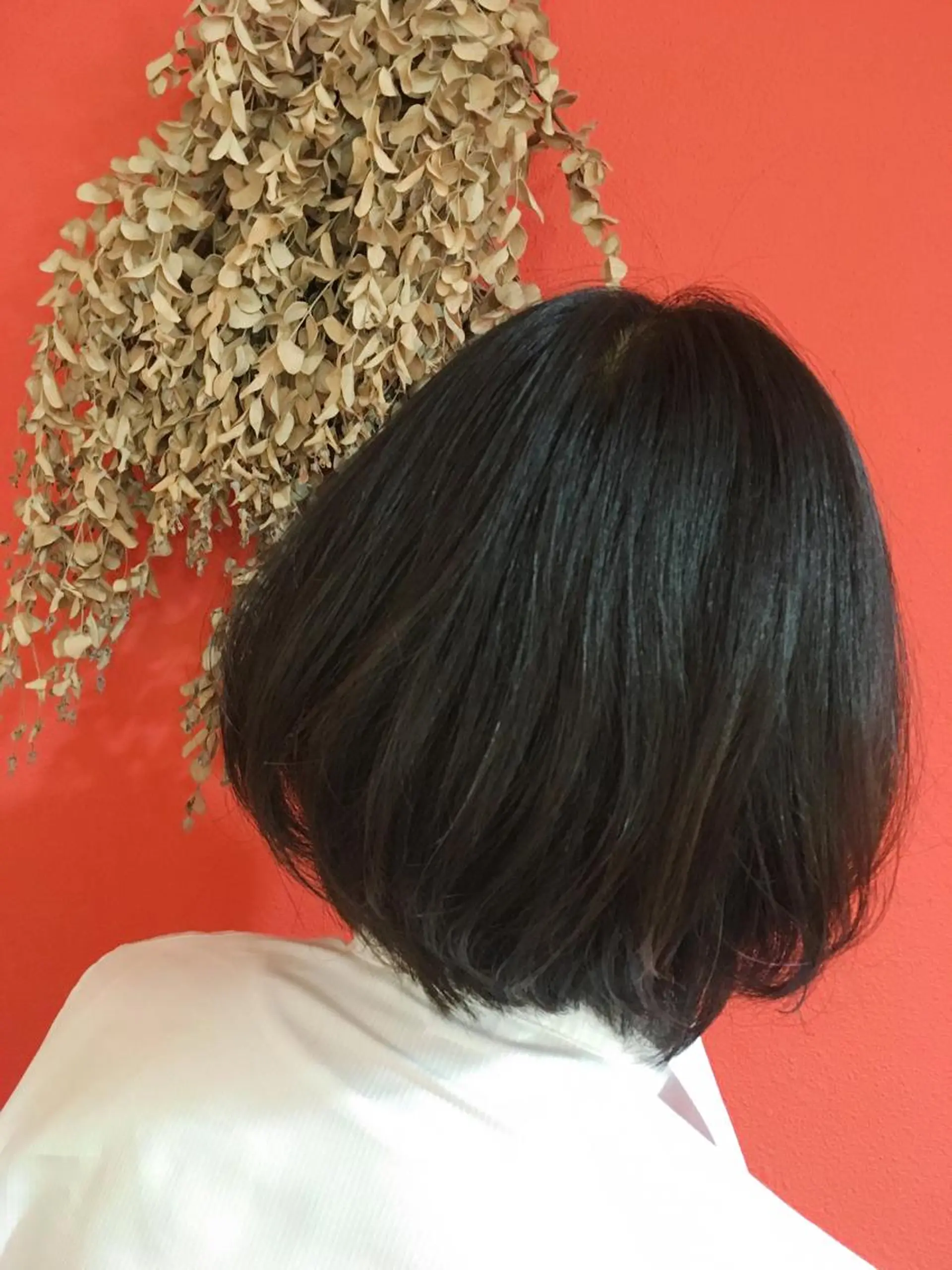 ショート ボブ 房野 亜佑美のヘアスタイル