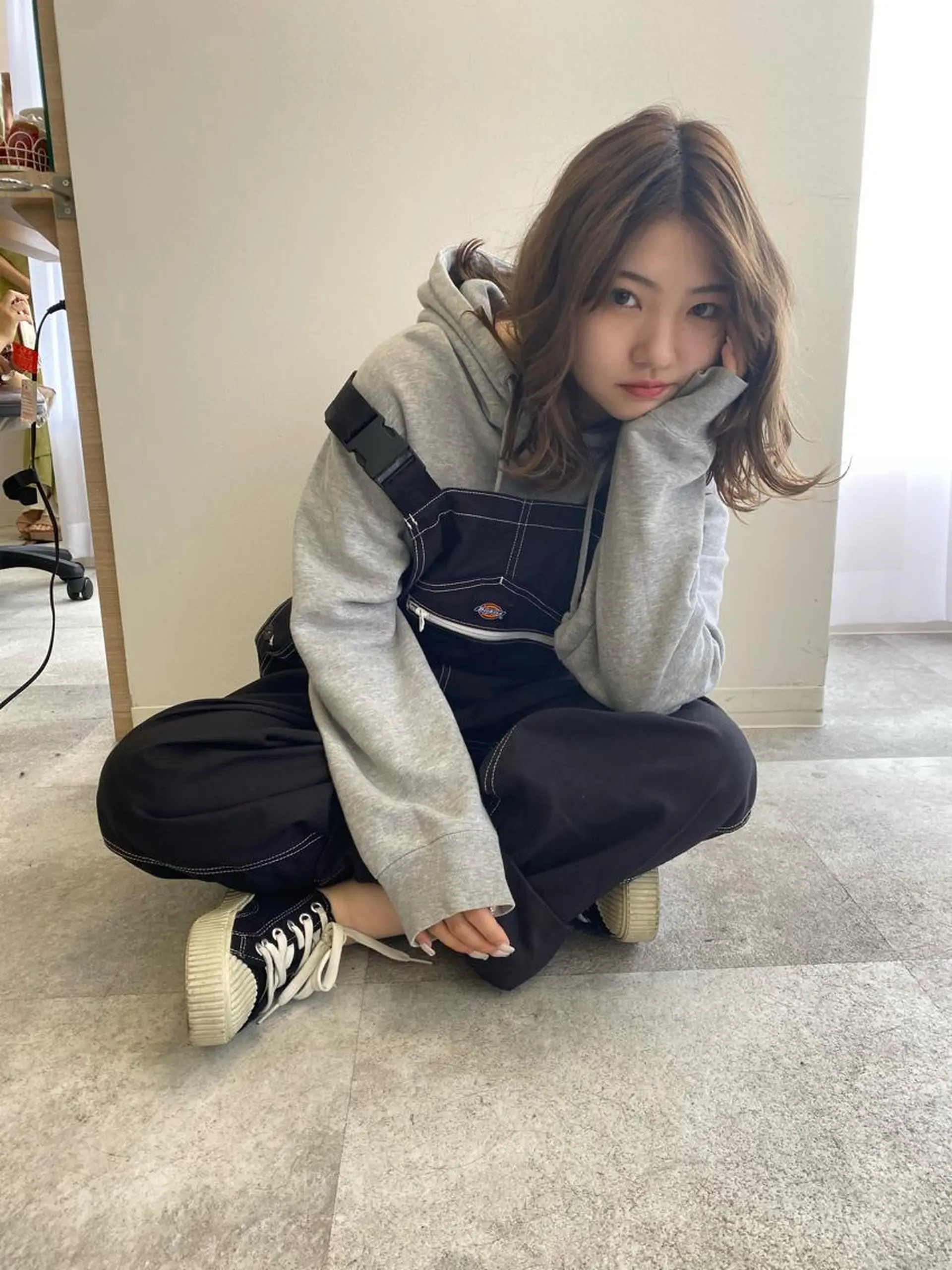 カラー ioe 岡本のヘアスタイル