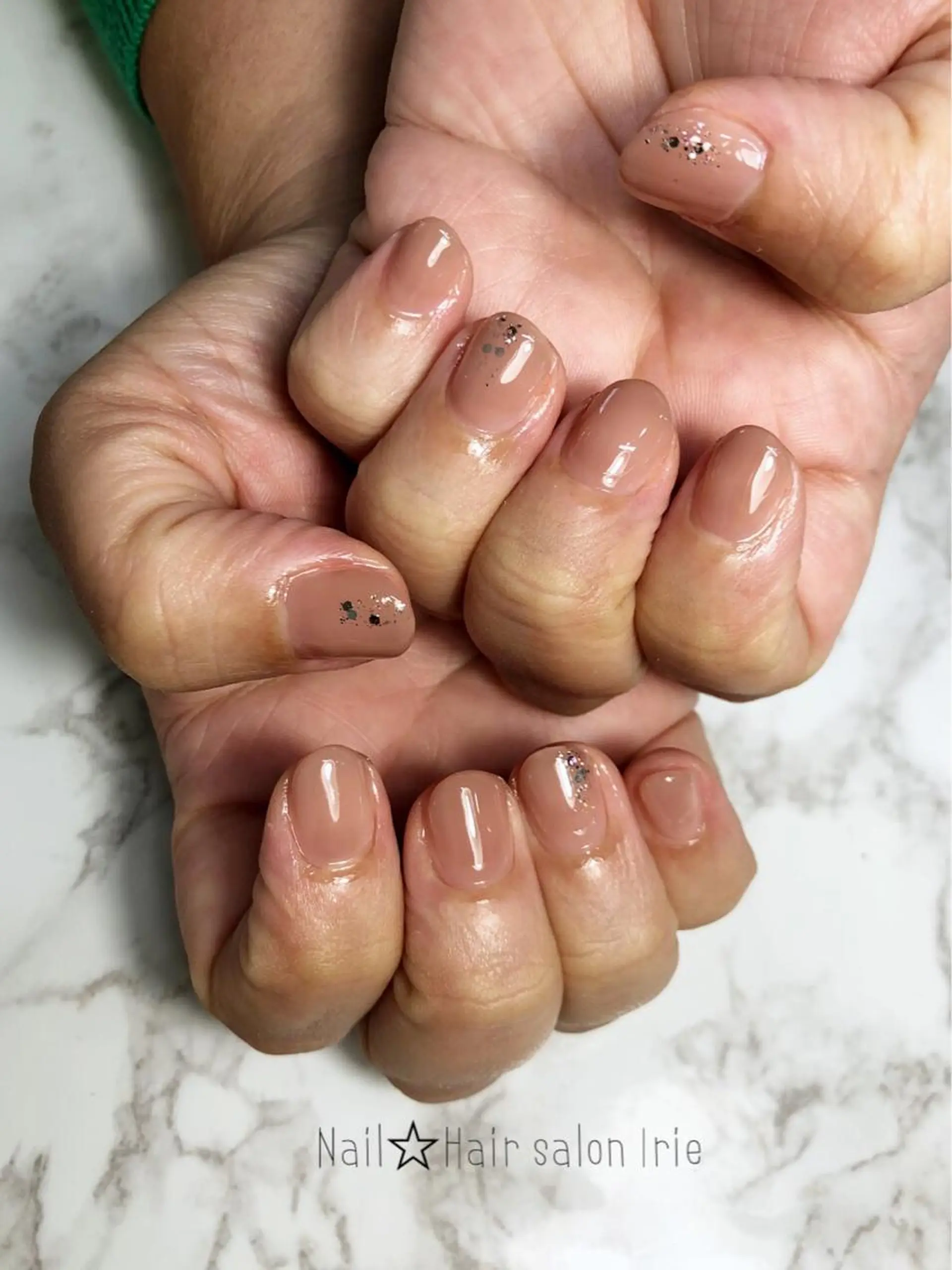 ネイル アートネイル ワンカラーネイル Hair salon Irie所属・與儀 知佳のネイルデザイン
