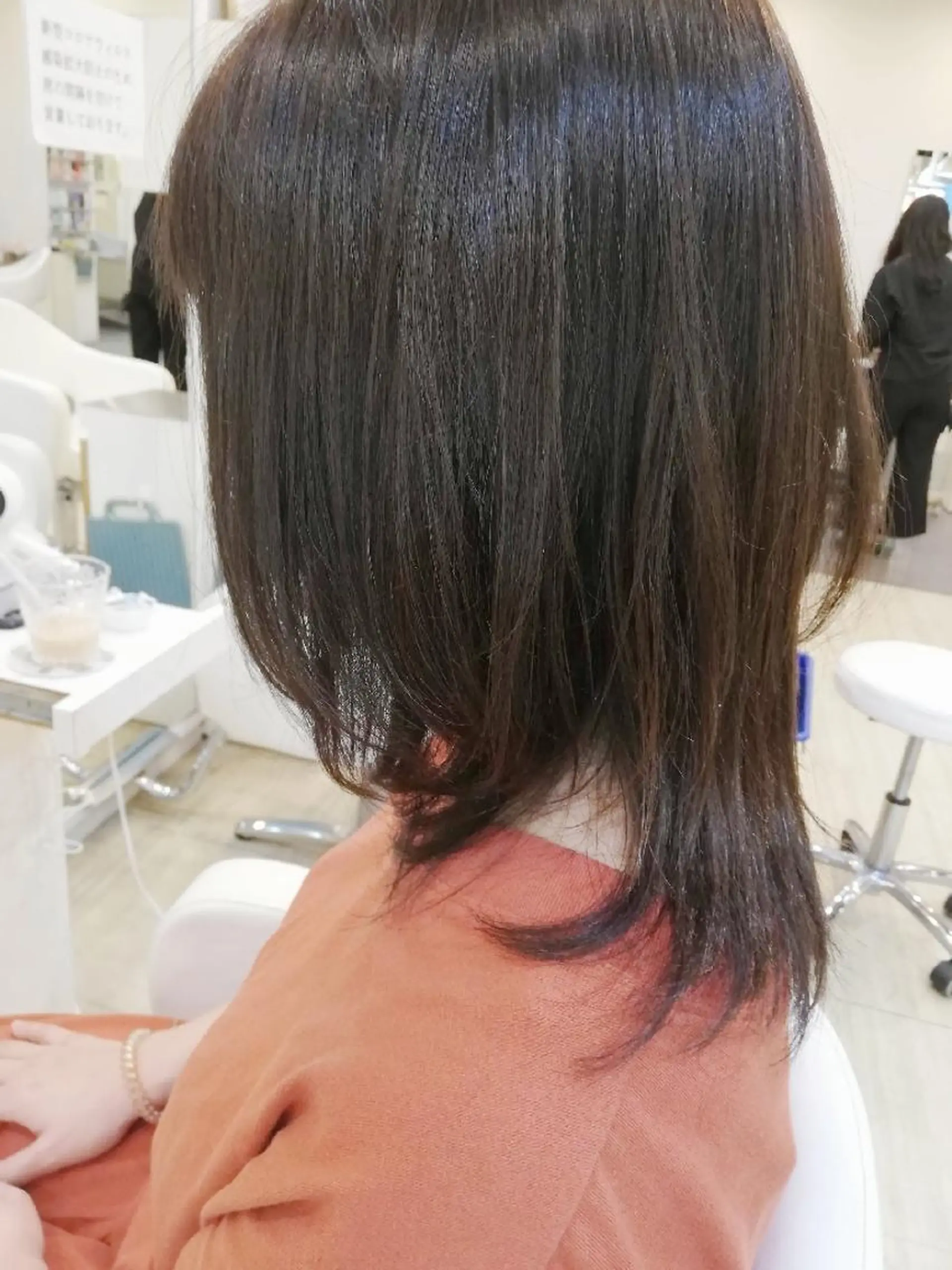 ミディアム レイヤーカット 池田 恵久美のヘアスタイル