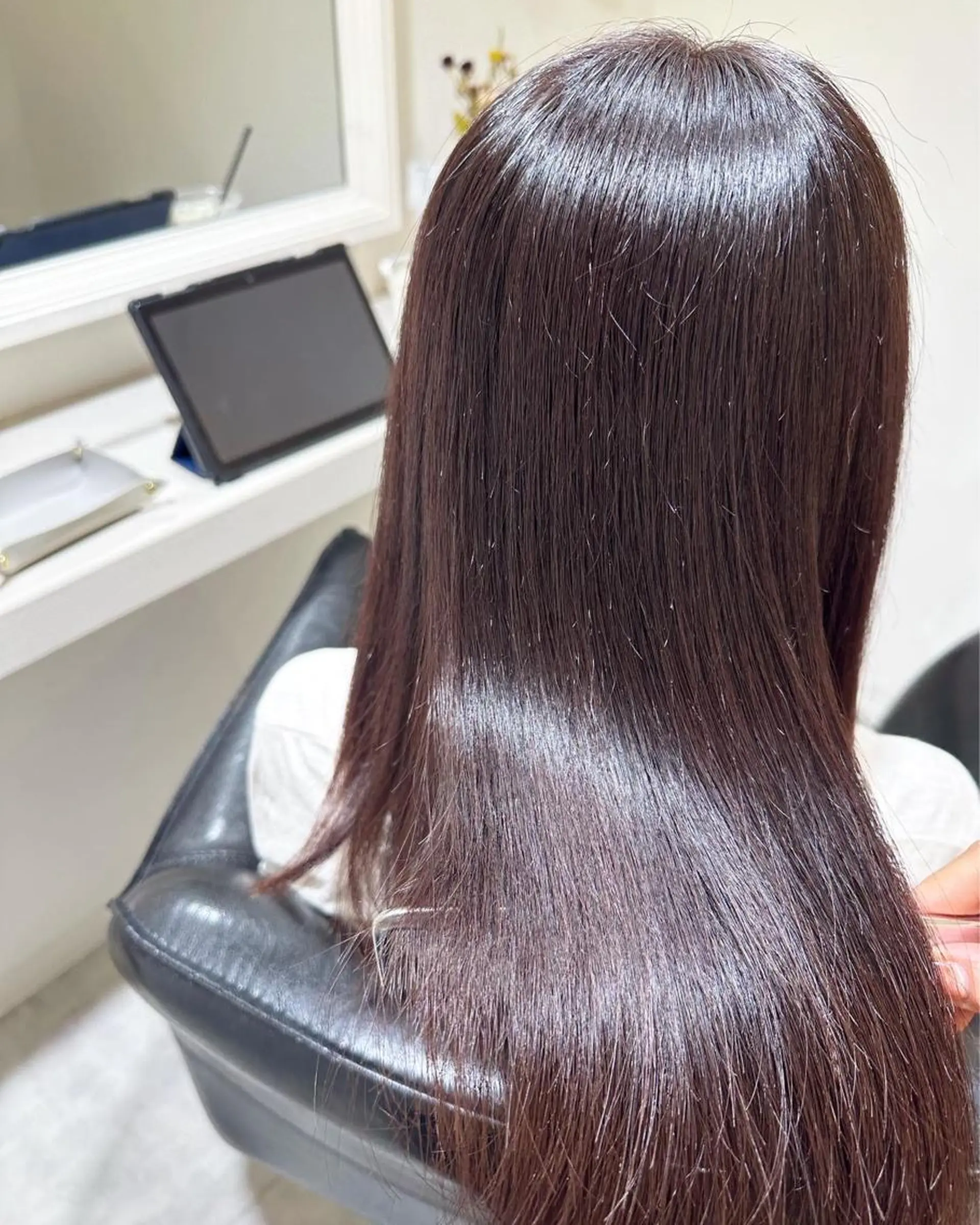 ロング カラー ラベンダーカラー 髪質改善 トリートメント ヘアカラー トリートメント 荒木 ひろかのヘアスタイル