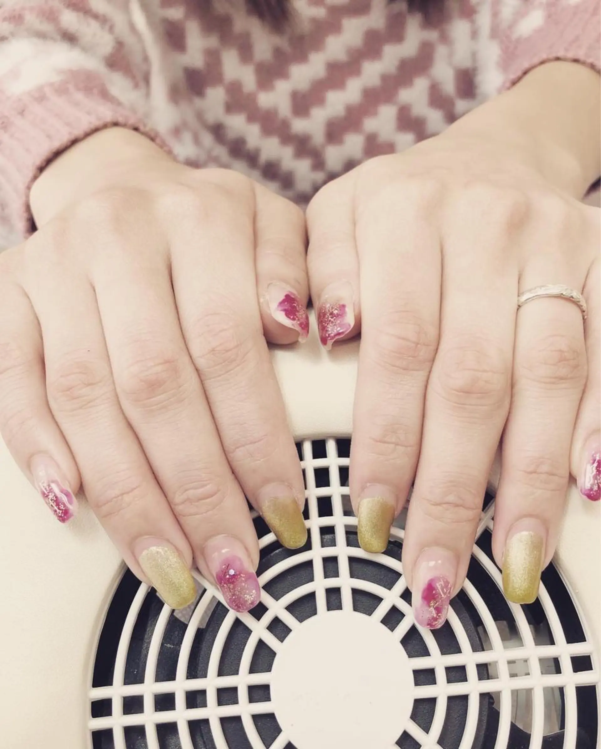 ネイル Bella  totalbeauty所属・Bella 齋藤理奈のネイルデザイン