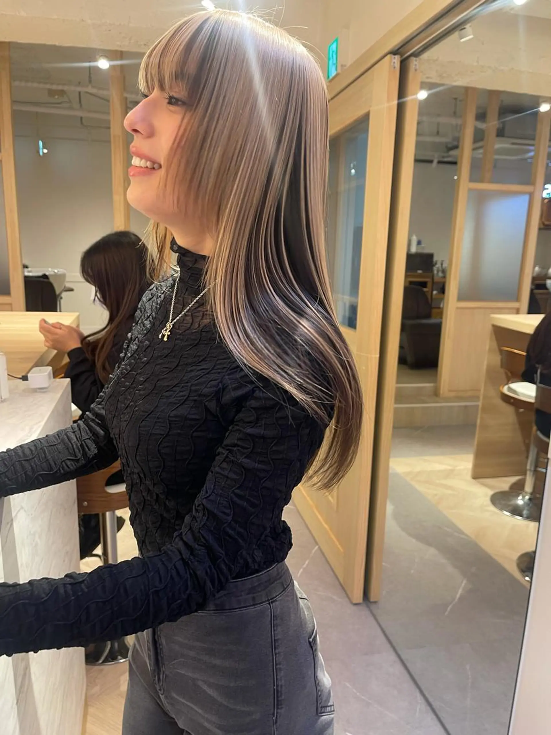 カラー ハイトーンカラー 髪質改善 カット ヘアカラー トリートメント PALAN K-Beauty SHINJUKU所属・“ミニモ最高評価獲得 “代表"Kohei"のヘアスタイル