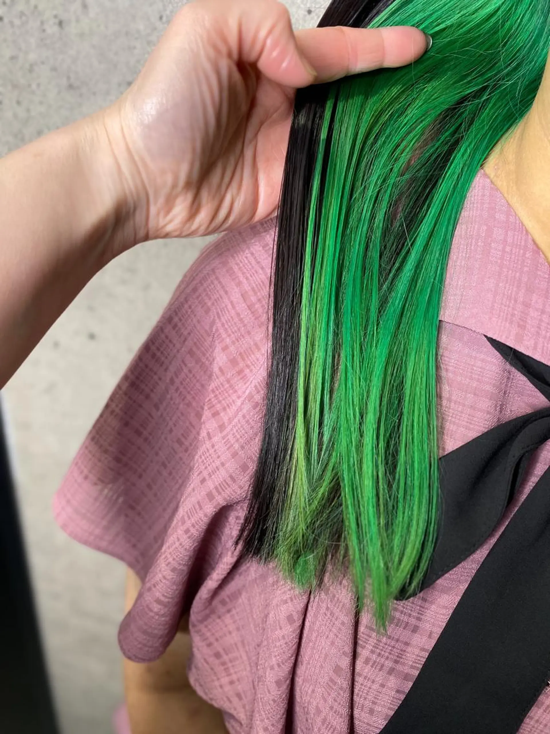 カラー インナーカラー SLIME Seiのヘアスタイル