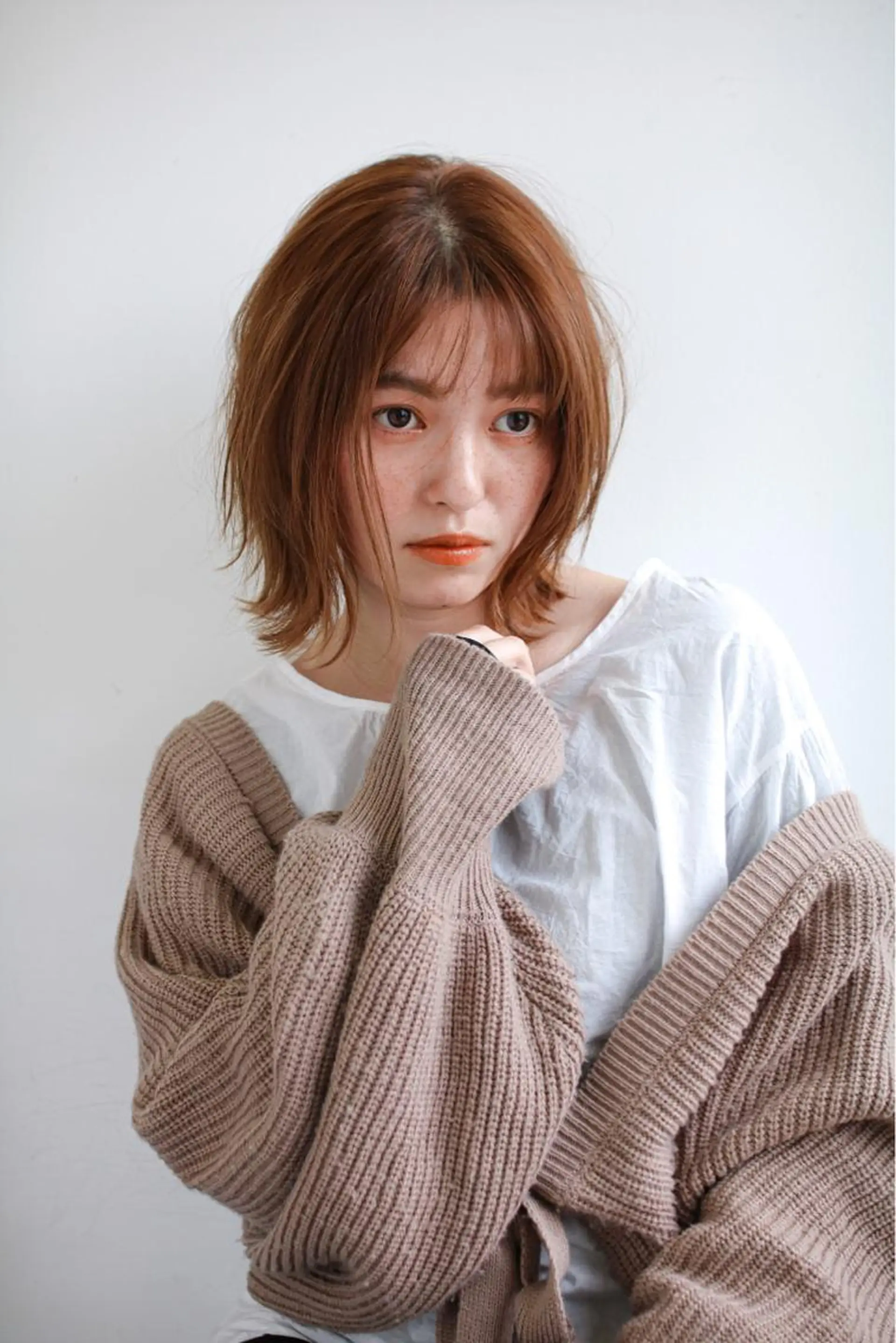 ミディアム 外ハネヘア La fith hair rond 立川店所属・kyosuke 透明感カラーのヘアスタイル