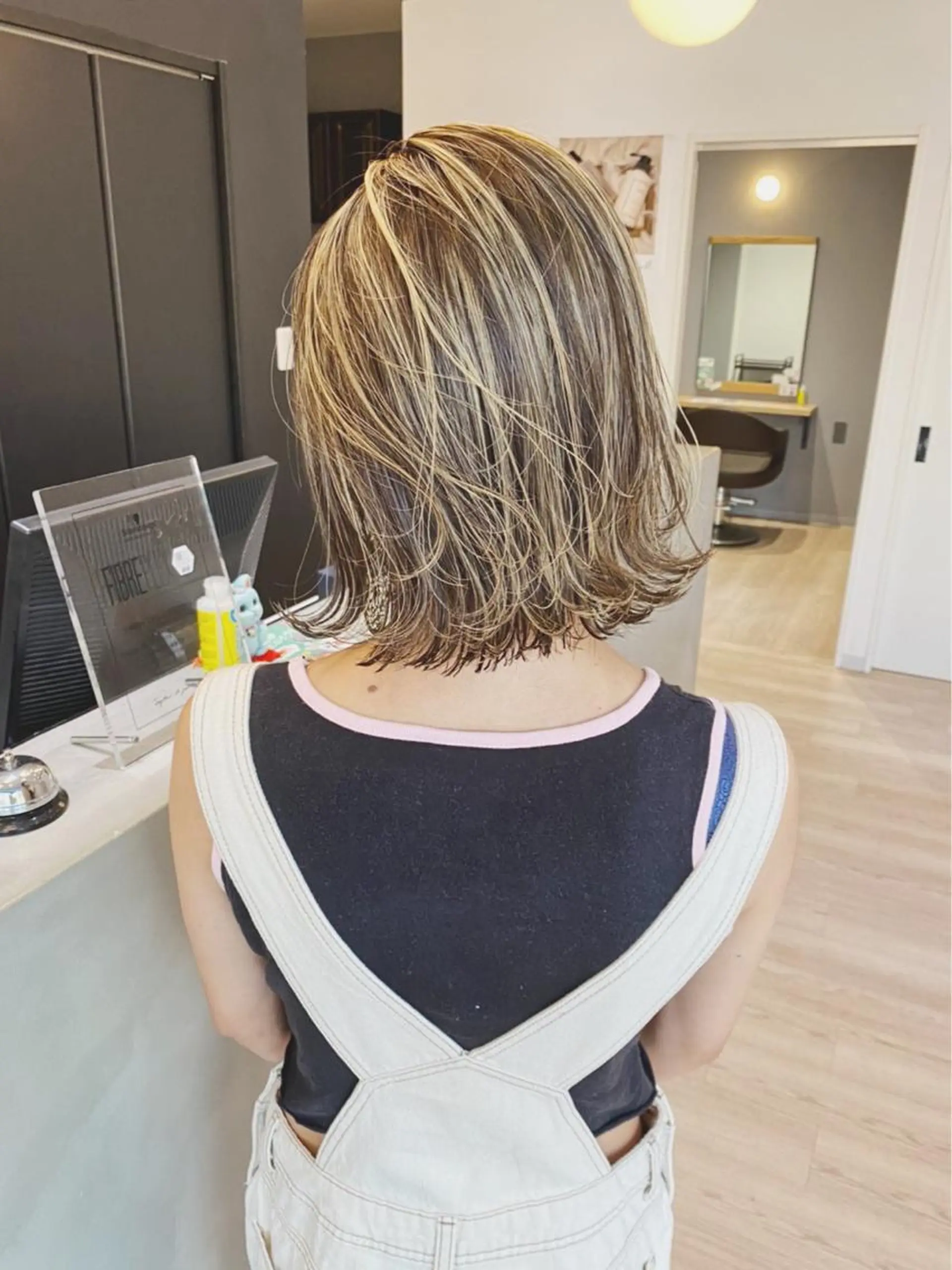 ミディアム カラー 三谷 直哉のヘアスタイル