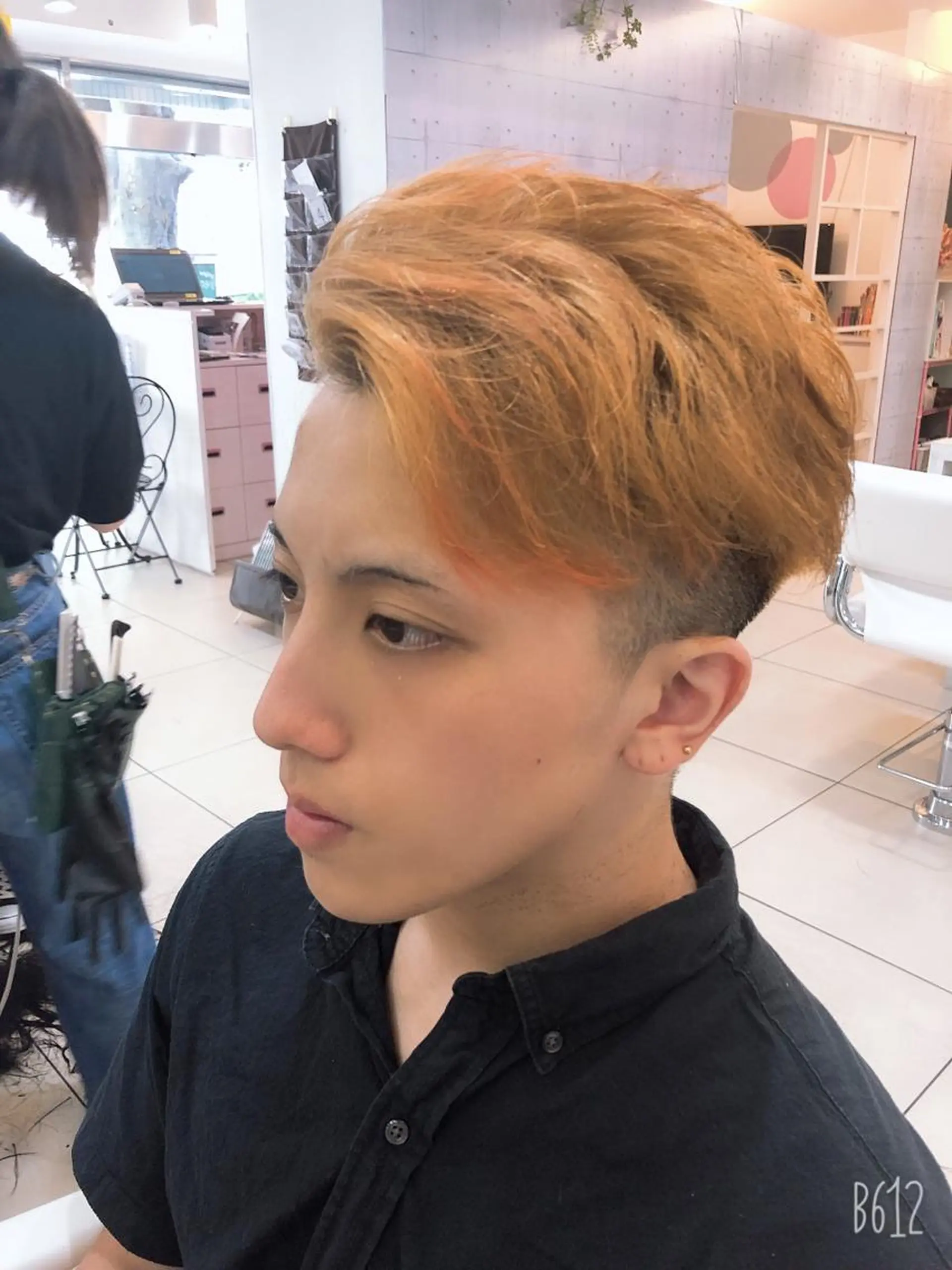 ショート メンズ カット 髪質改善× ハイライト溝江のヘアスタイル