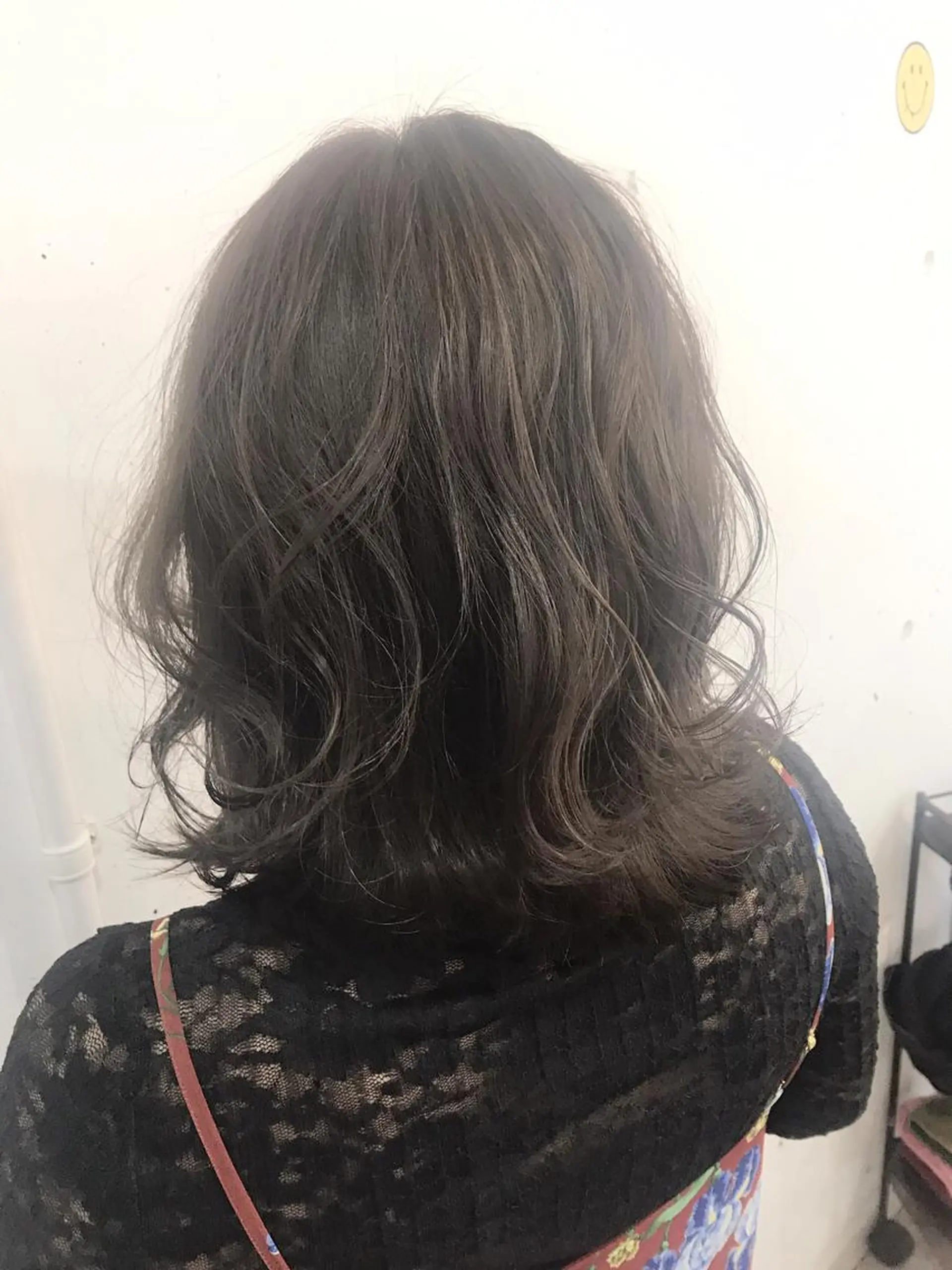 ミディアム カラー ブリーチ ダブルカラー ハイライトカラー ハイライト カット ヘアカラー トリートメント ヘッドスパ グレージュ/髪質改善 Yamato.hのヘアスタイル