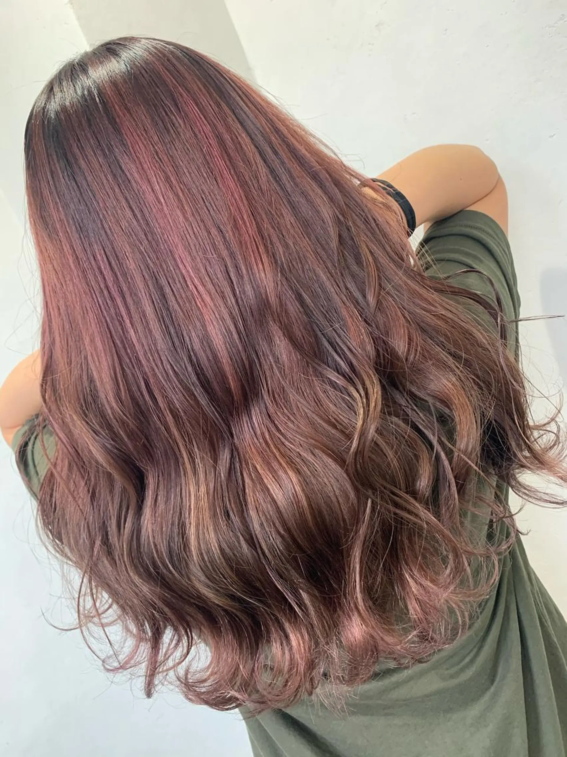 ロング カラー パーマ ブリーチ毛縮毛矯正 👑山口のヘアスタイル