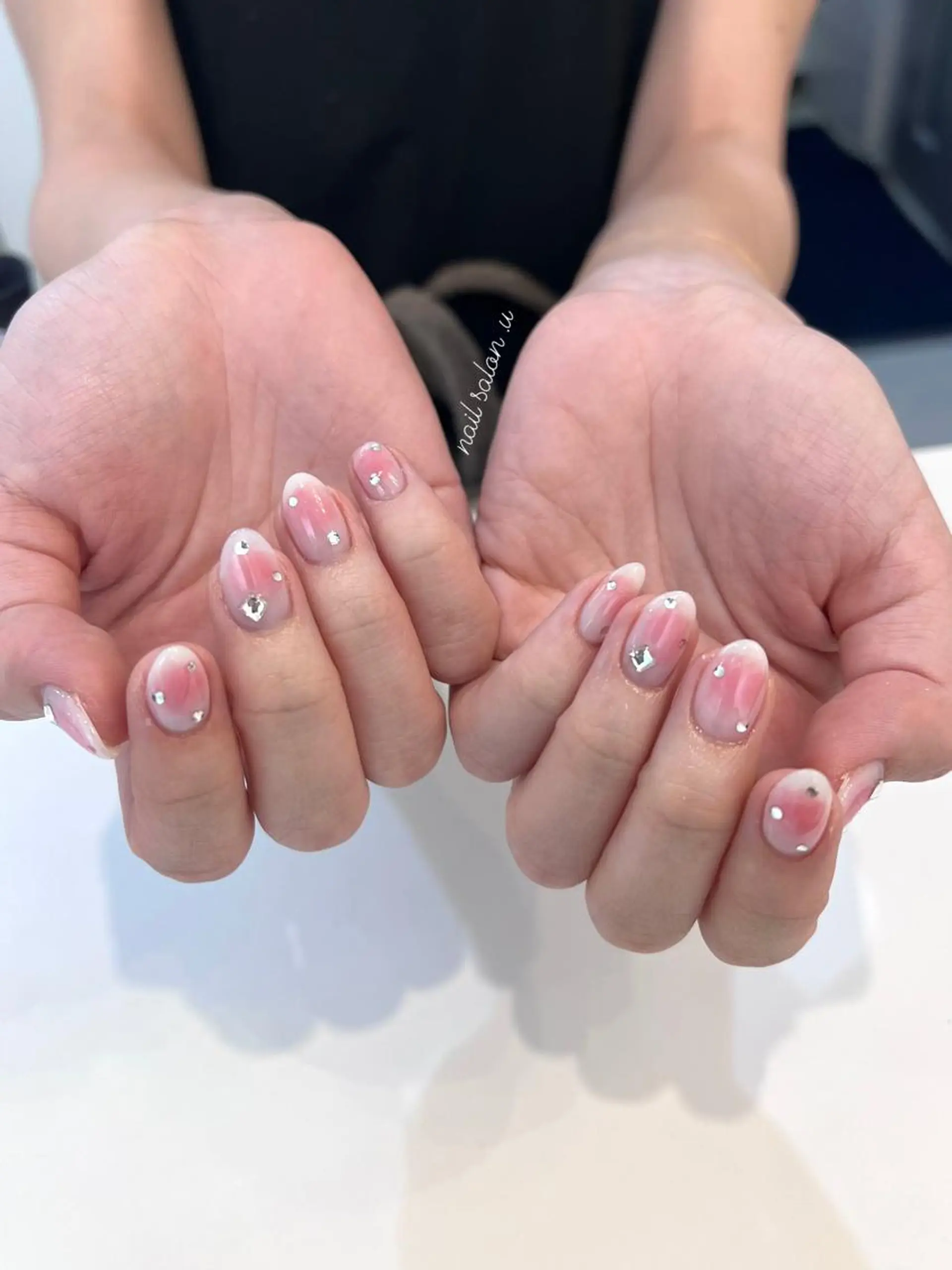 ネイル Nail Salon .U所属・Sota Nahoのネイルデザイン