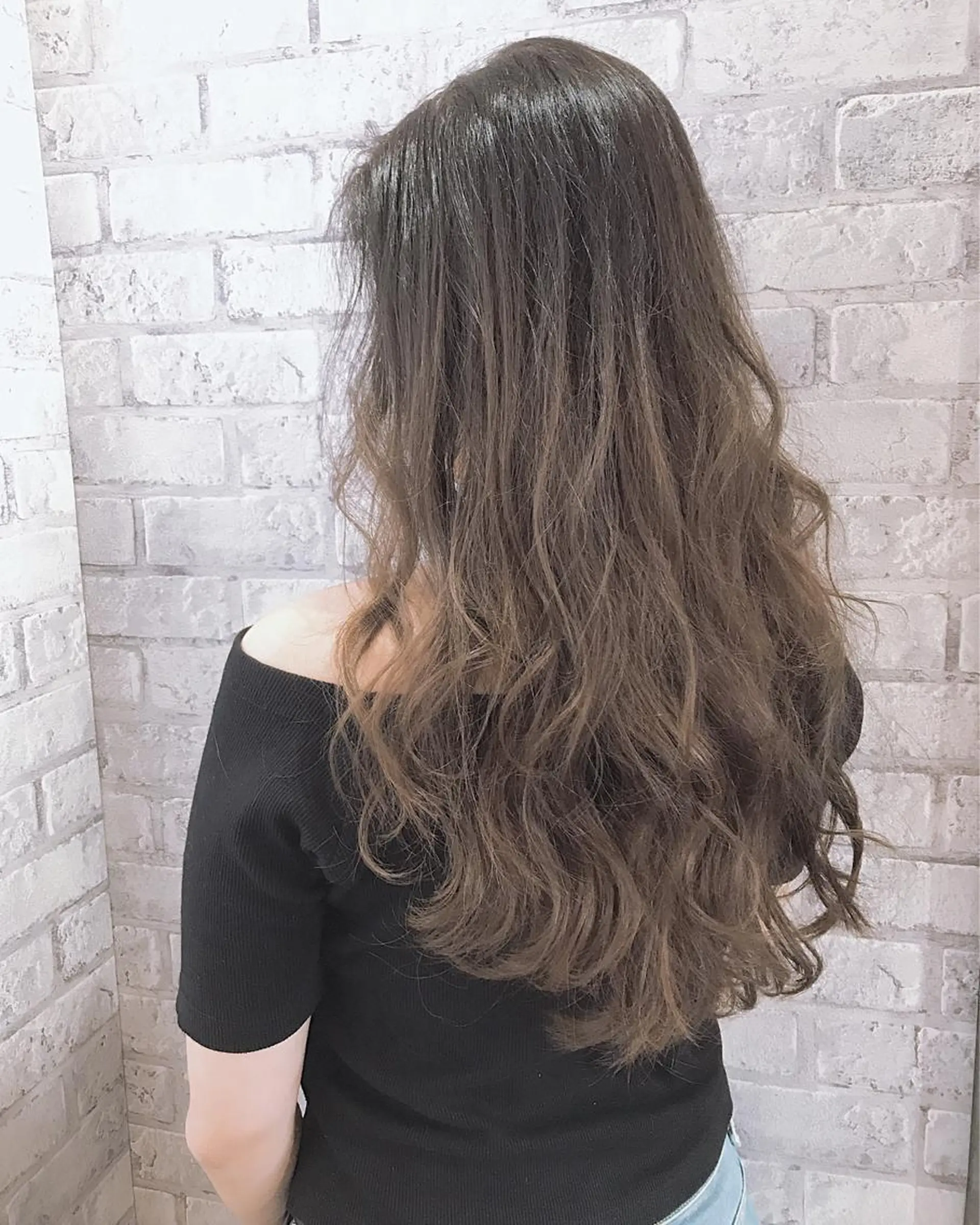ロング カラー パーマ ヘアアレンジ ハイトーンカラー イルミナカラー 心斎橋/縮毛矯正/ 髪質改善　吉見勇亮のヘアスタイル