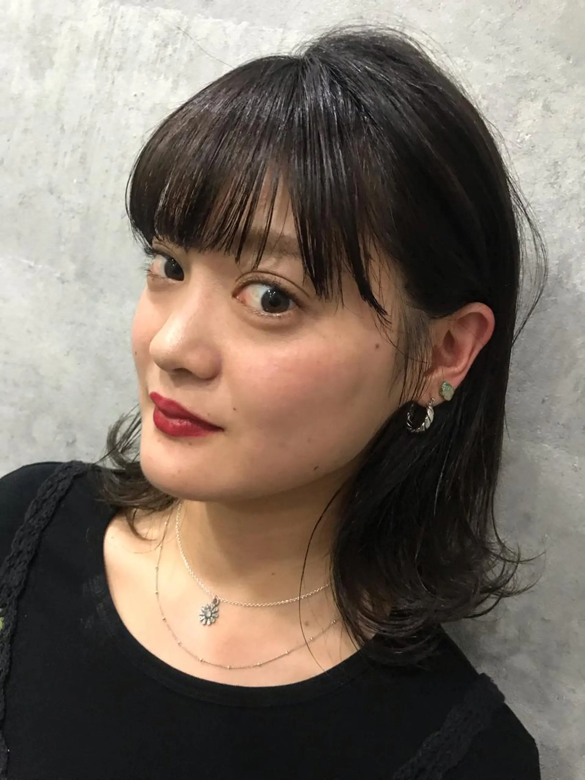 ミディアム DopeLIT モデル募集中のヘアスタイル