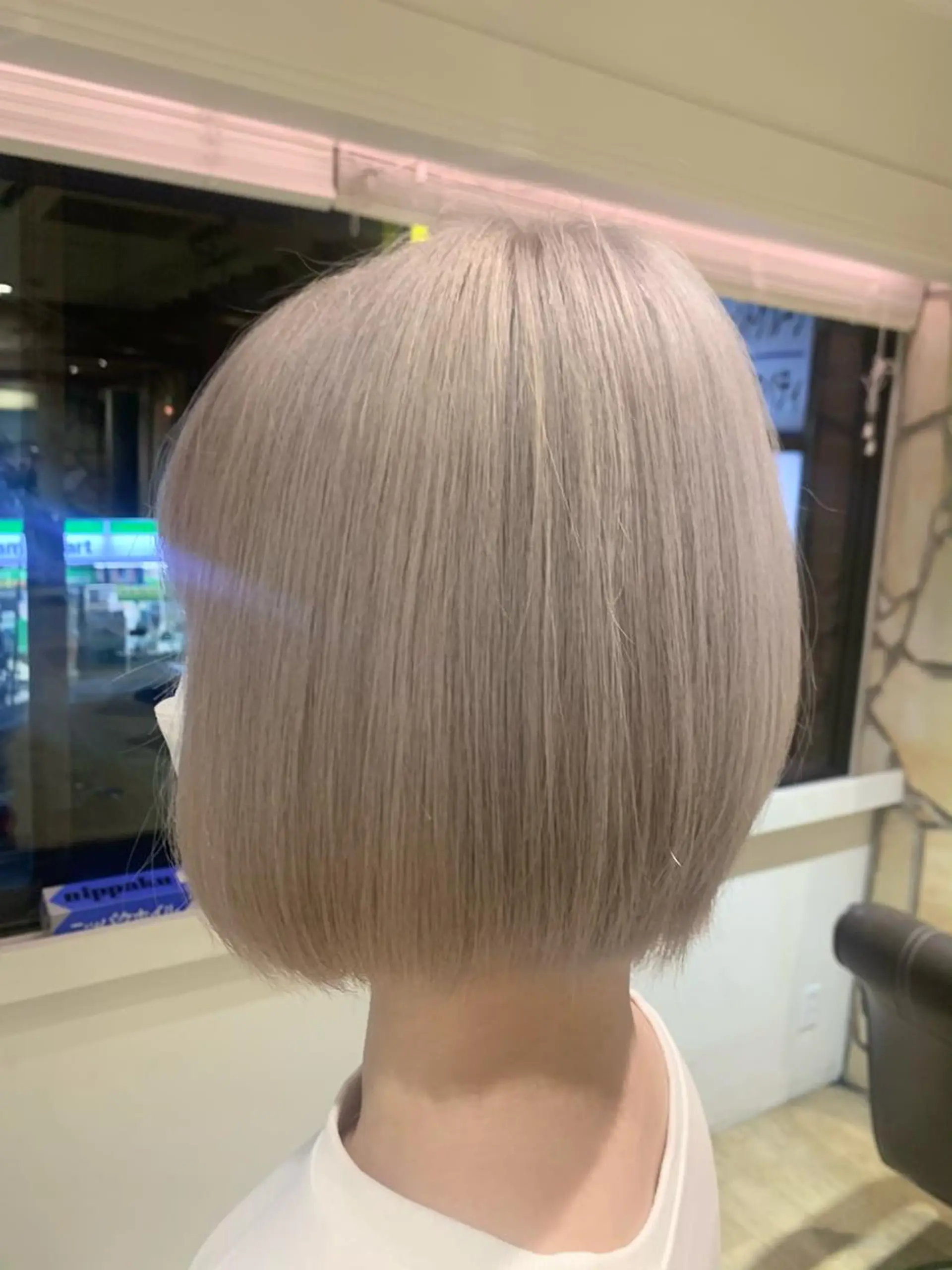 ミディアム カット ヘアカラー 渋谷ハイトーン/ デザインカラー阿部のヘアスタイル