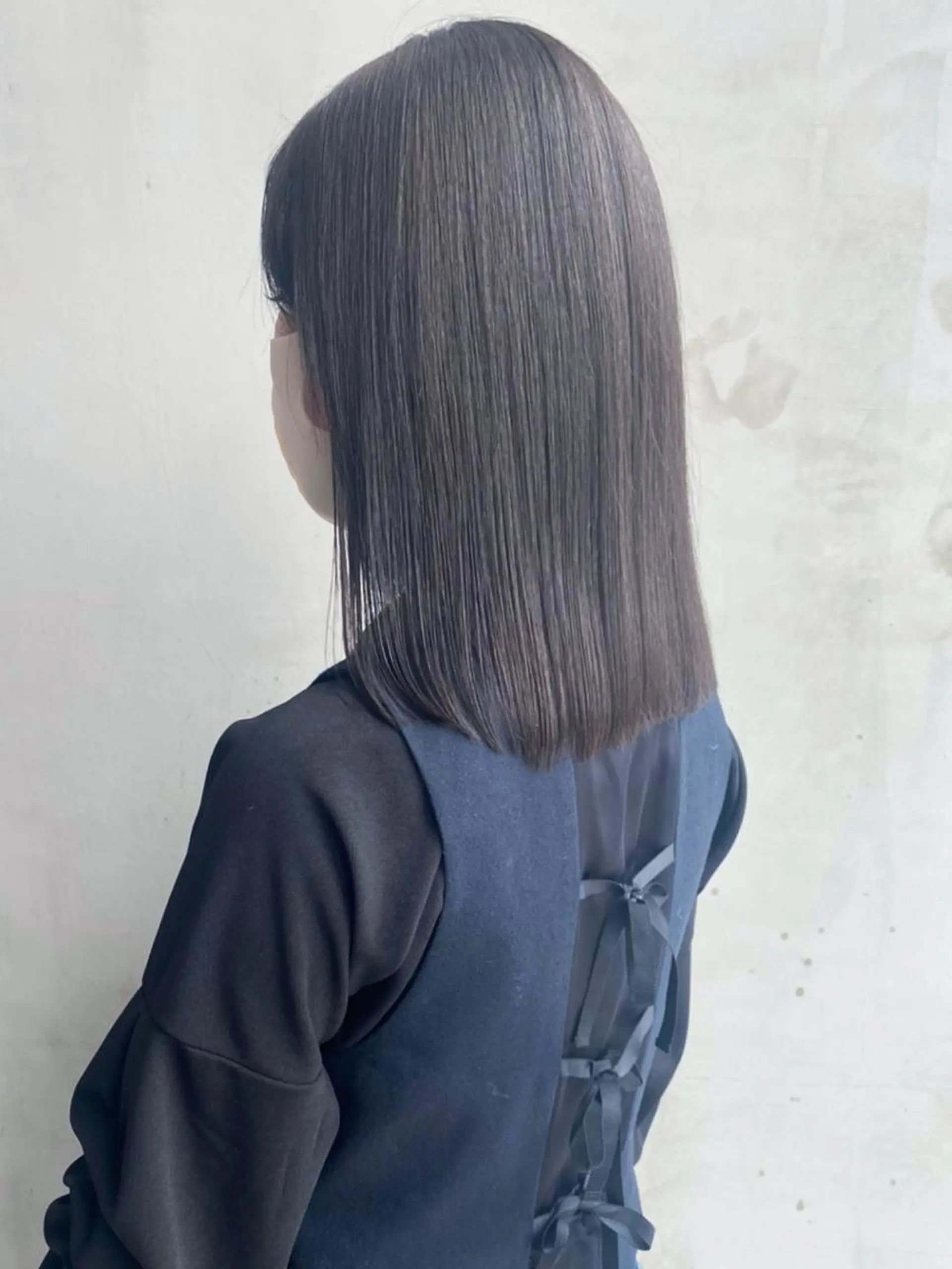 ミディアム カラー パーマ ヘアアレンジ グレージュ オリーブグレージュ オリーブグレー ITbyALBUM 八王子店のヘアスタイル