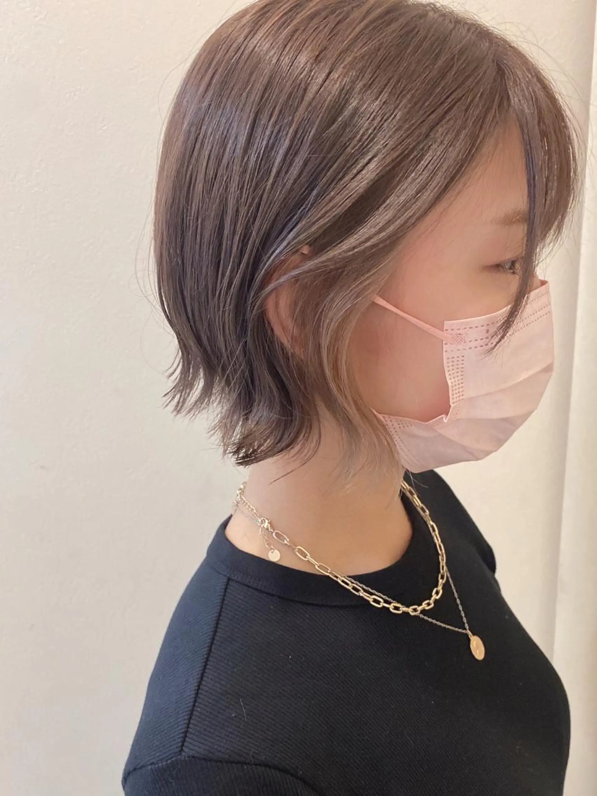 ショート カラー ヘアアレンジ ベージュカラー エクステ＆カラー 特化F-card上通のヘアスタイル