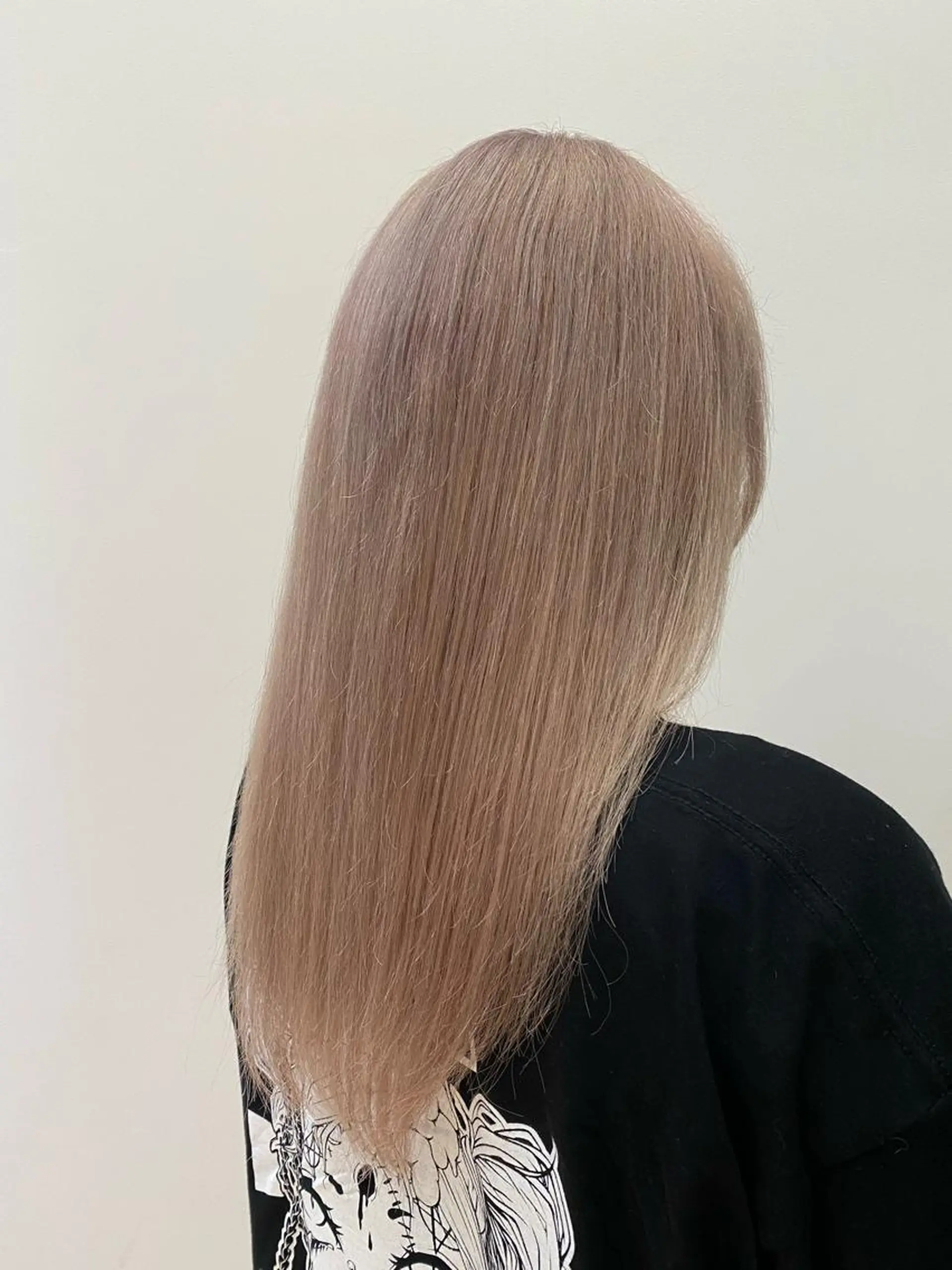 ロング カラー ベージュカラー ピンクカラー ピンクベージュ ホワイトピンク ホワイトピンクベージュ 似合わせスタイル 山本風太のヘアスタイル