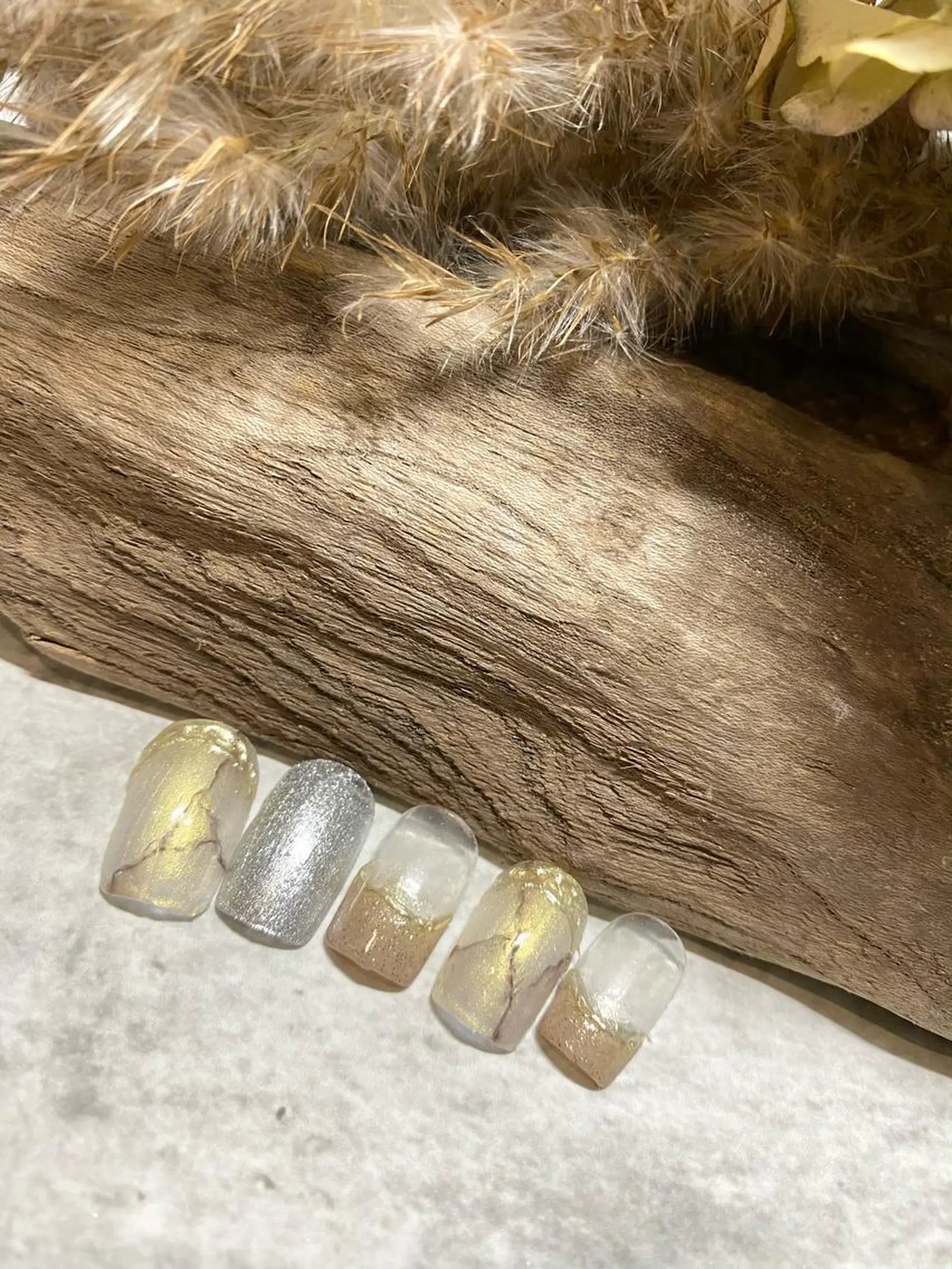 ネイル フットネイル IROHA Nail 矢掛萌子のネイルデザイン