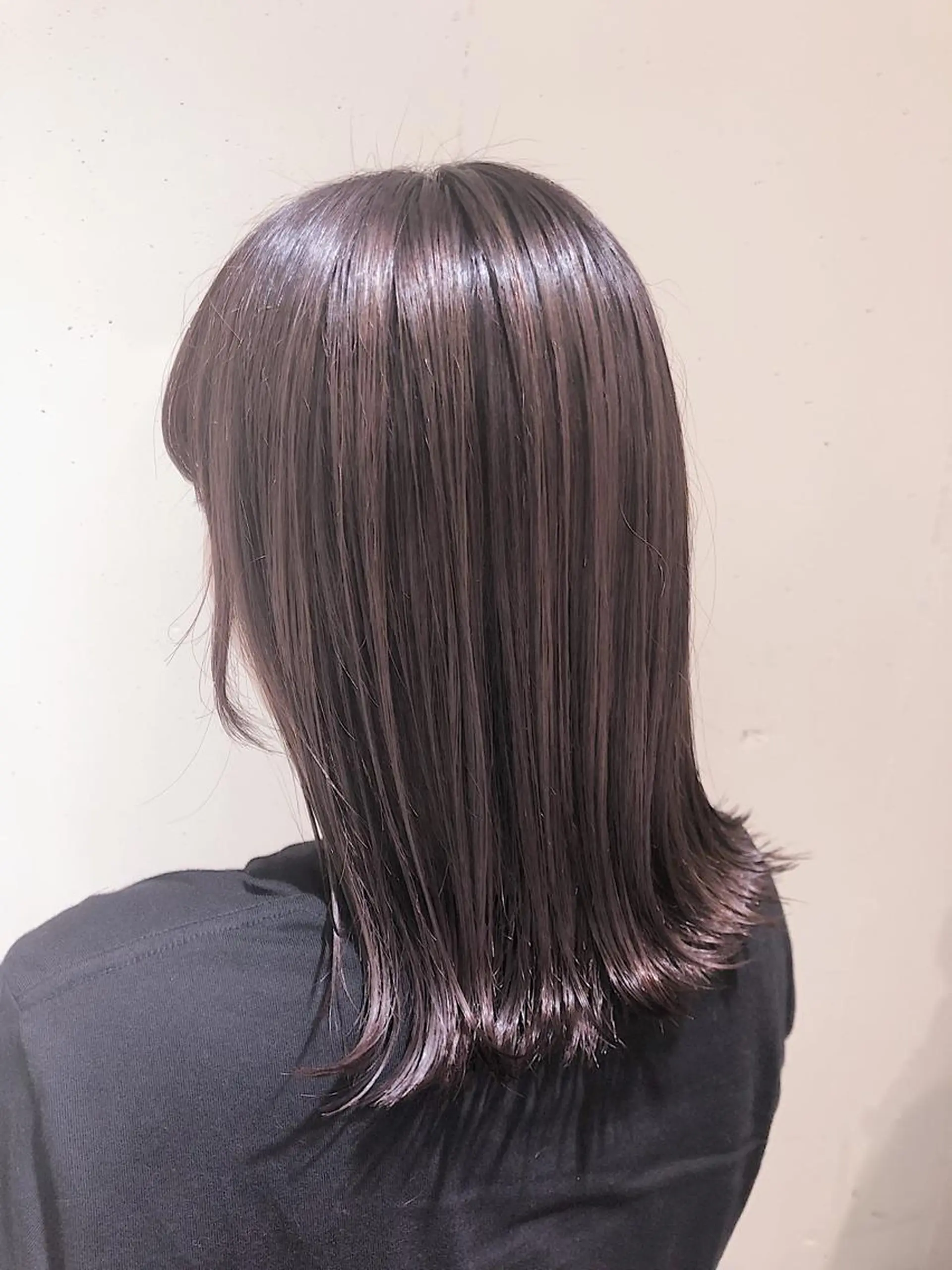 ミディアム カラー パーマ ヘアアレンジ バレイヤージュ ブリーチ ショコラグレージュ 透明感カラー グラデーションカラー カット ヘアカラー トリートメント ヘッドスパ 【ツヤ髪美容師】 ツダケイスケのヘアスタイル