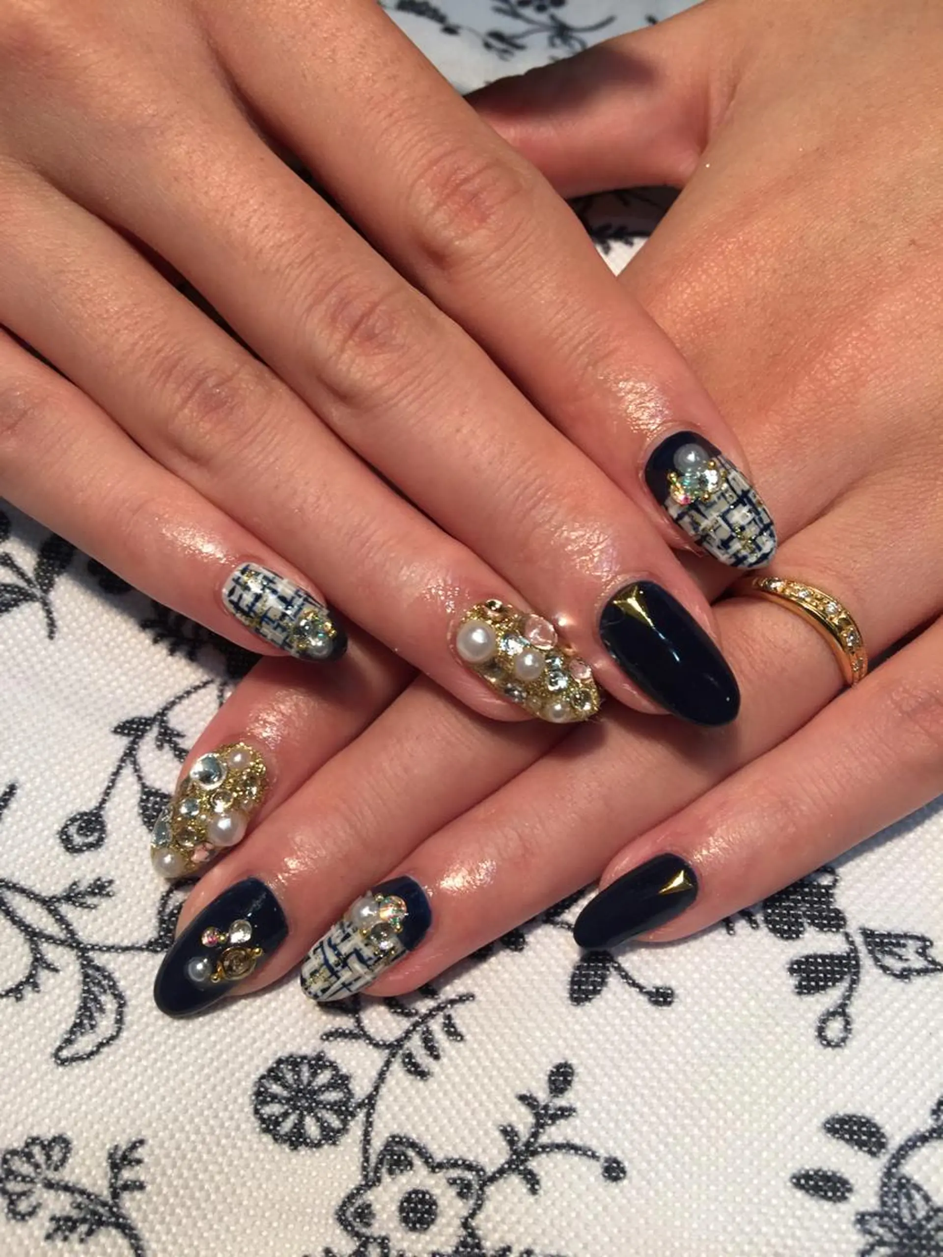 ネイル ツイードネイル ＦreeDoＭ   Design所属・W KUMIのネイルデザイン