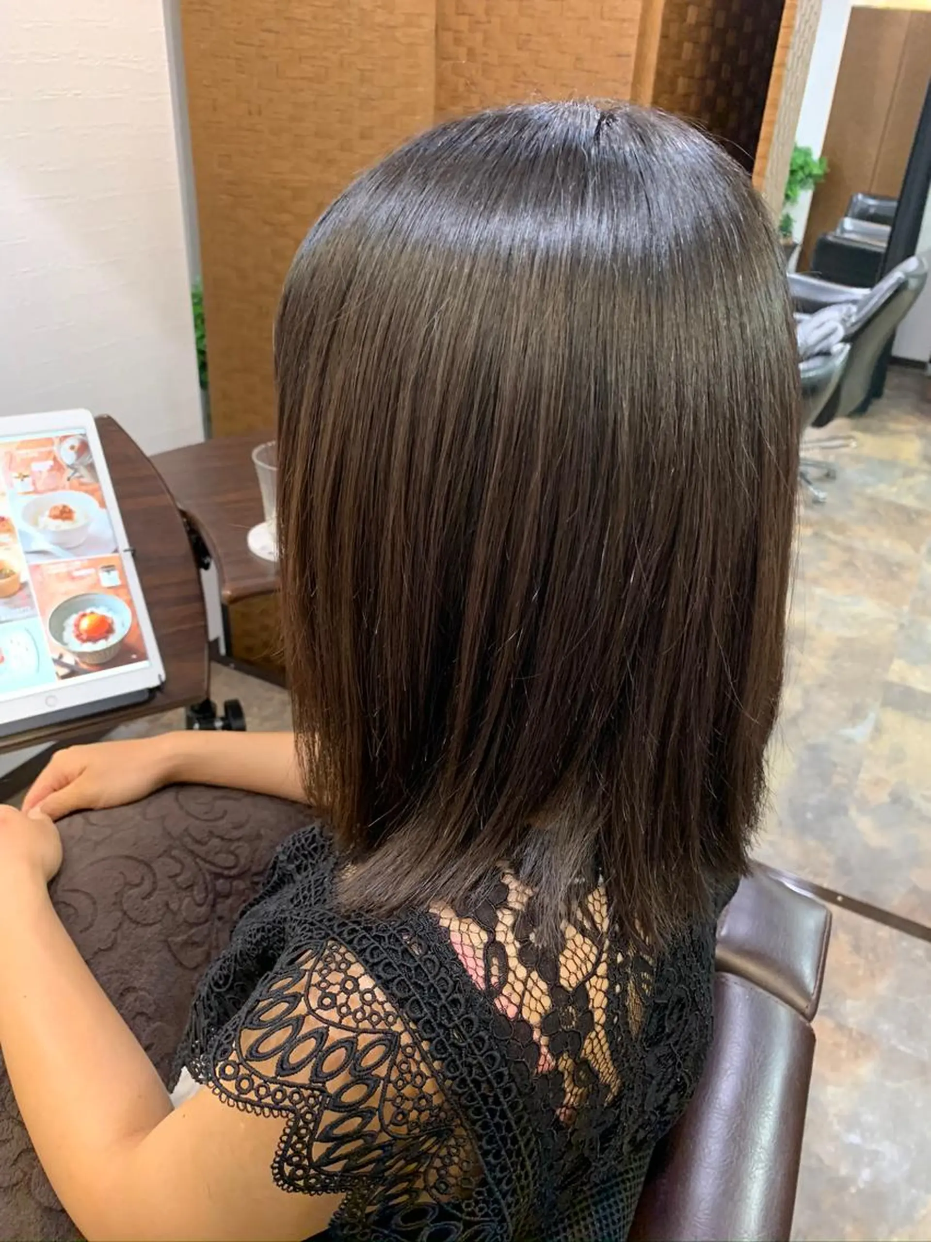 ミディアム トリートメント トリートメント 渋谷宮益坂 omoのヘアスタイル