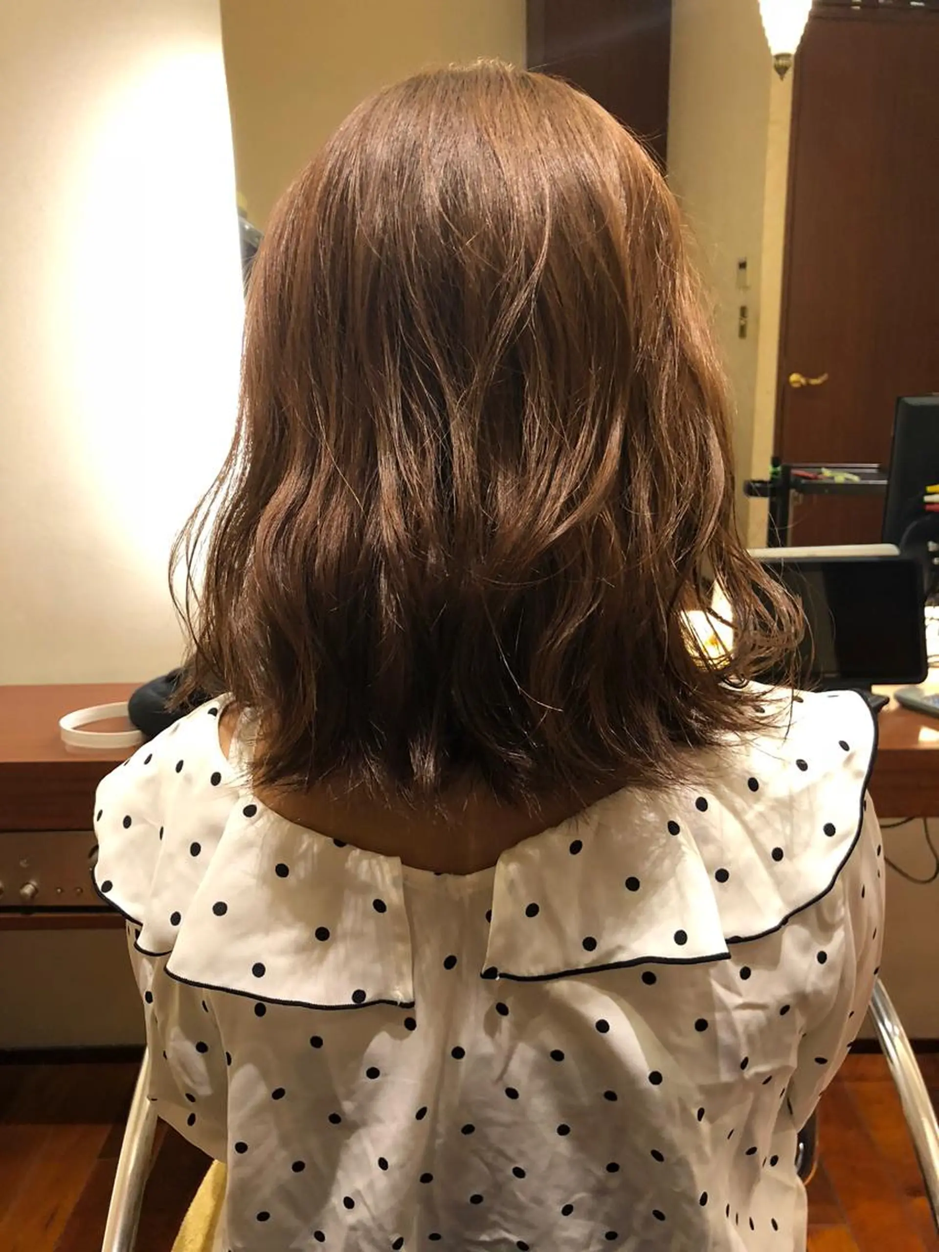 ミディアム カラー 松永 果菜のヘアスタイル