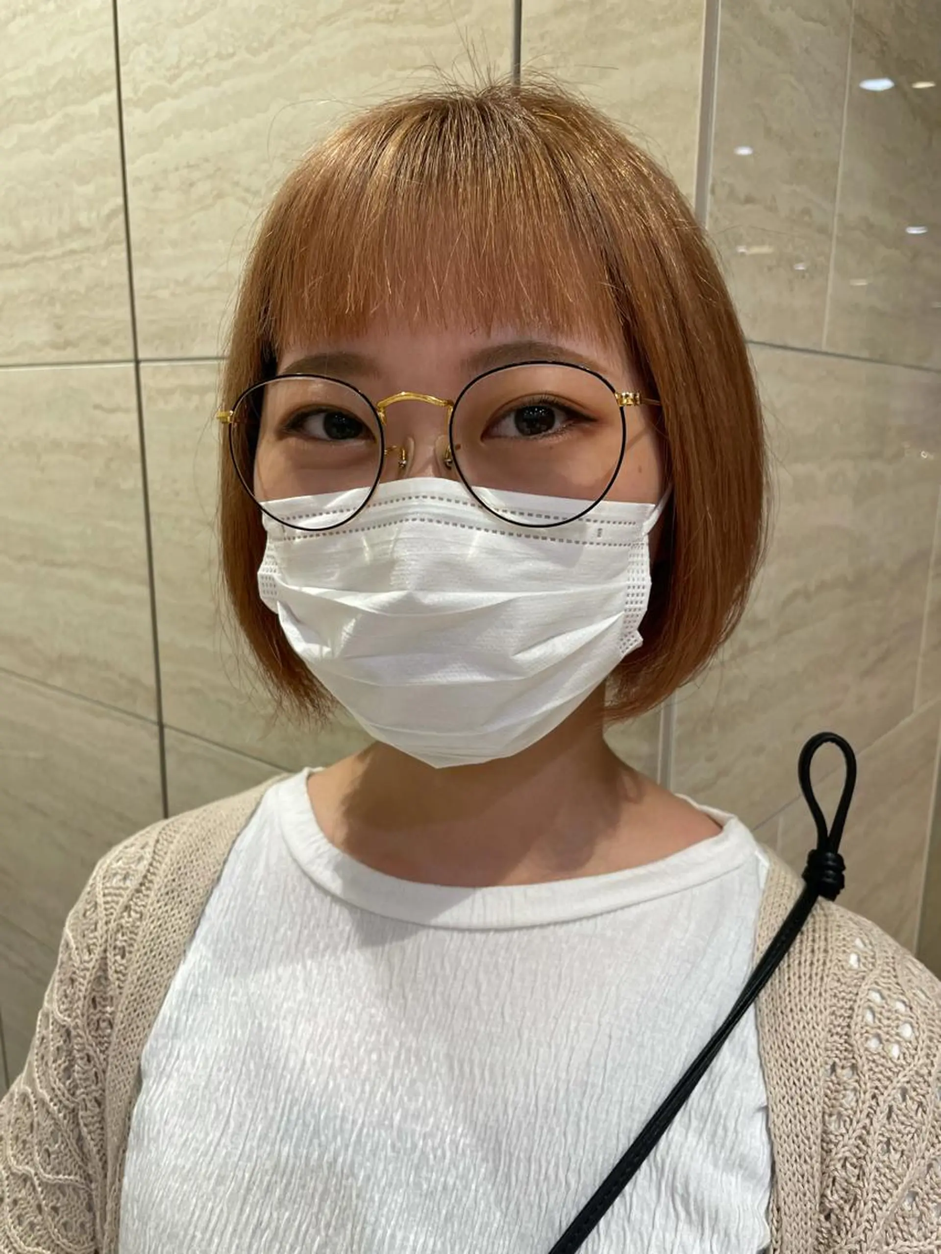 ミディアム カラー ブリーチ ダブルカラー 似合わせカット オン眉 コノミ/ アイリスト まつパ/大船 鎌倉のマツエク・マツパデザイン