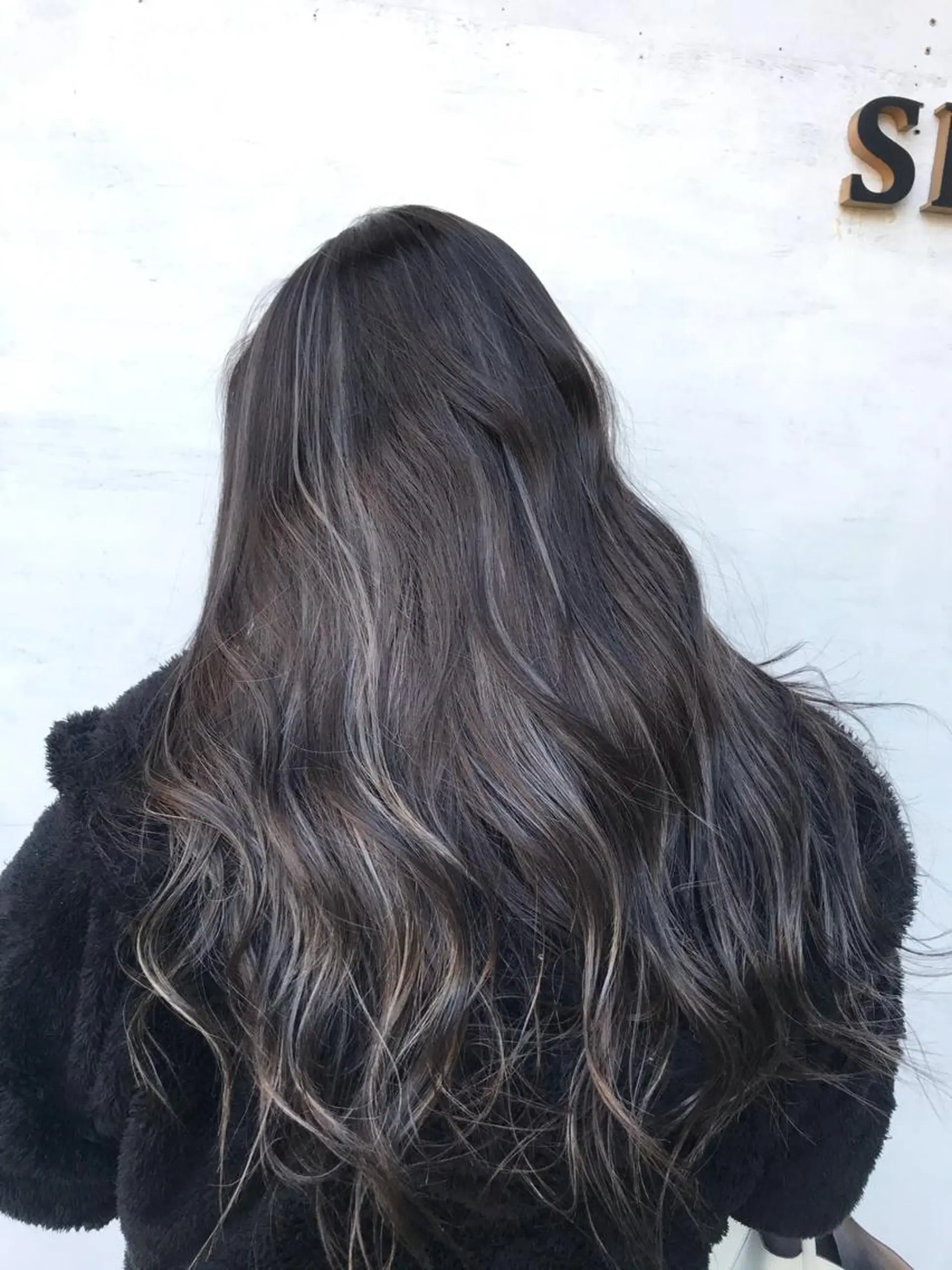 ロング カラー ヘアカラー トリートメント 透明感韓国ヘア♡ みつきのヘアスタイル