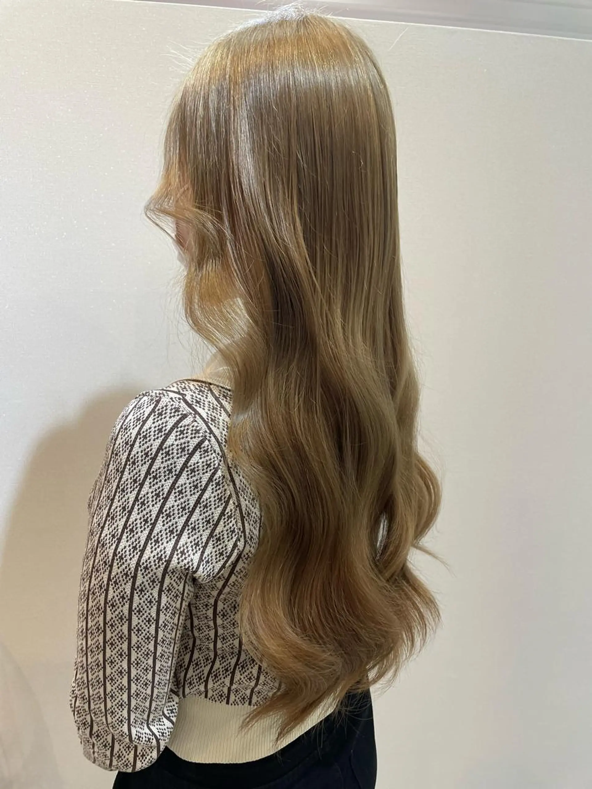 ロング カット ヘアカラー トリートメント Ria OSAKA　梅田所属・マリカ🦋韓国 ハイトーン/エクステのヘアスタイル