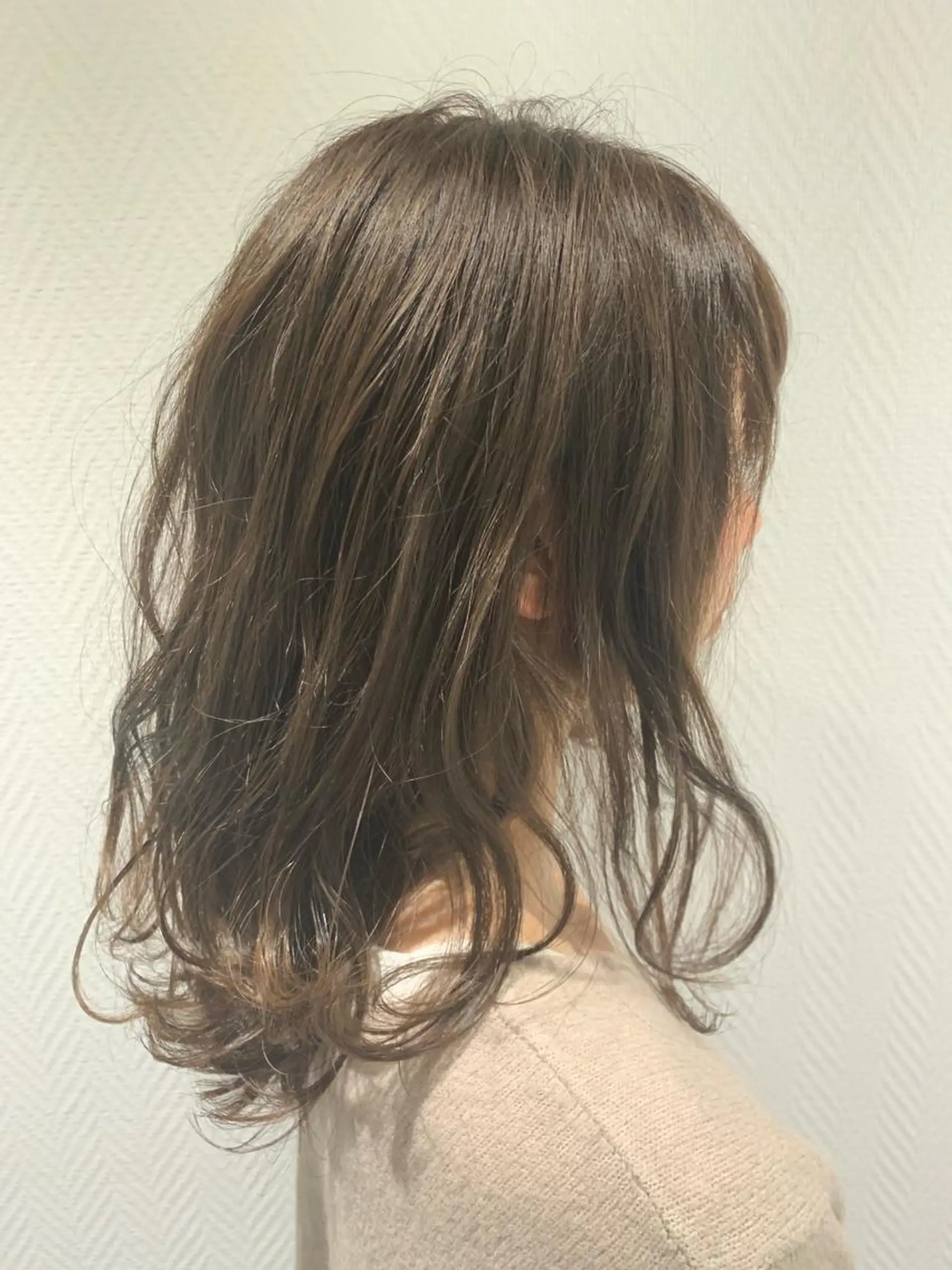 ミディアム カラー 透明感カラー Silk-lei【銀座店】所属・銀座/美髪縮毛矯正 /髪質改善/山本翔華のヘアスタイル