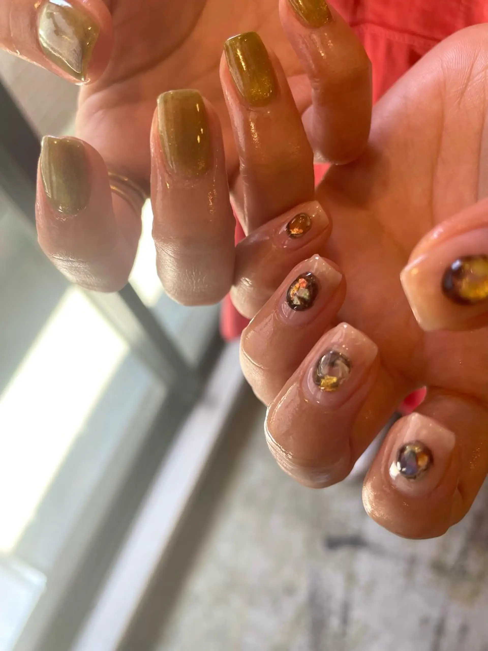 ショート ネイル ハンドネイル lowaly所属・NAKAMURA HARUKAのネイルデザイン