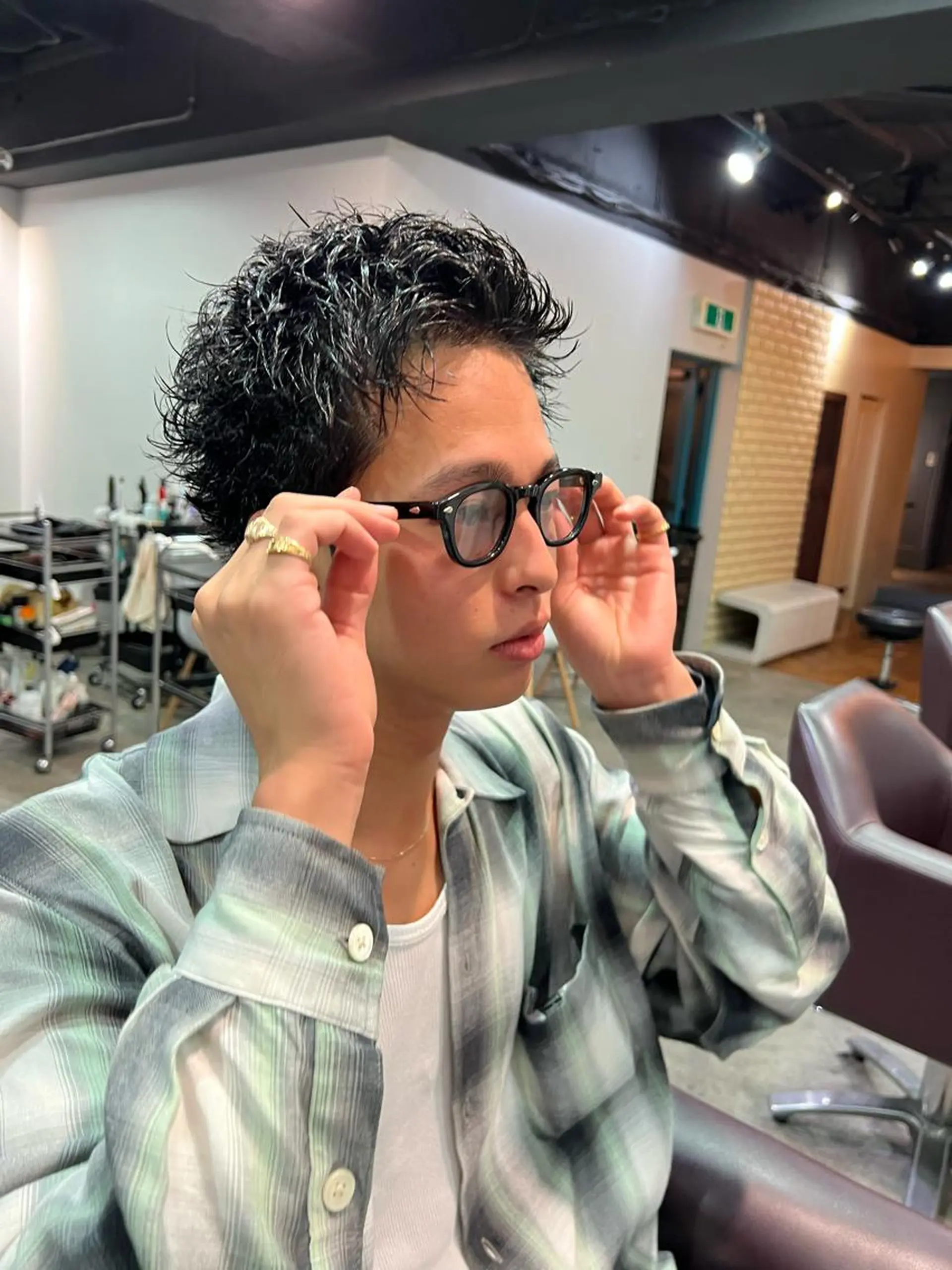 メンズ スパイキーショート 🕊️レイヤーカット 透明感カラー GOのヘアスタイル