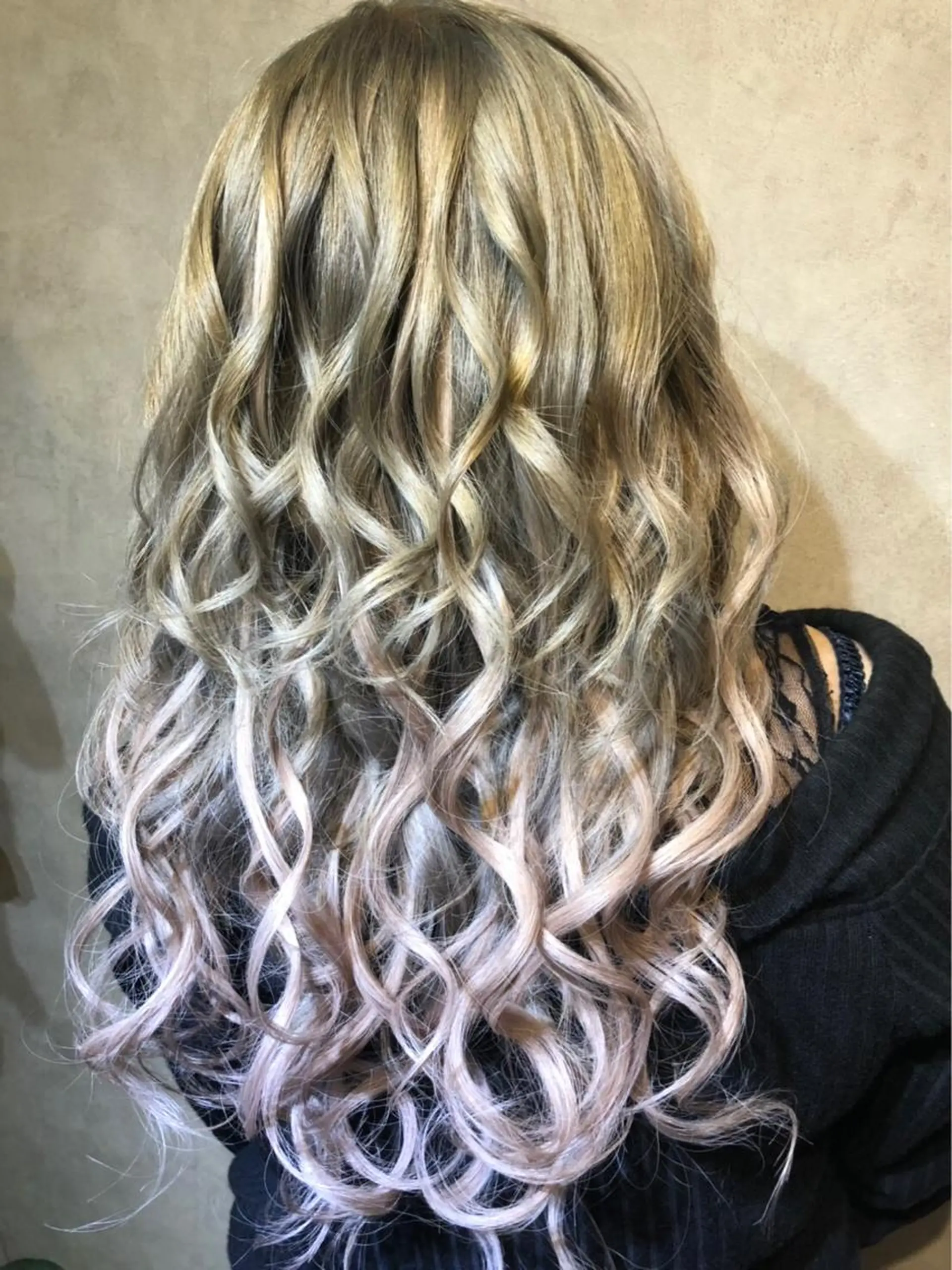 ロング ヘアカラー トリートメント BuzZ所属・西村 雄二/エクステのヘアスタイル