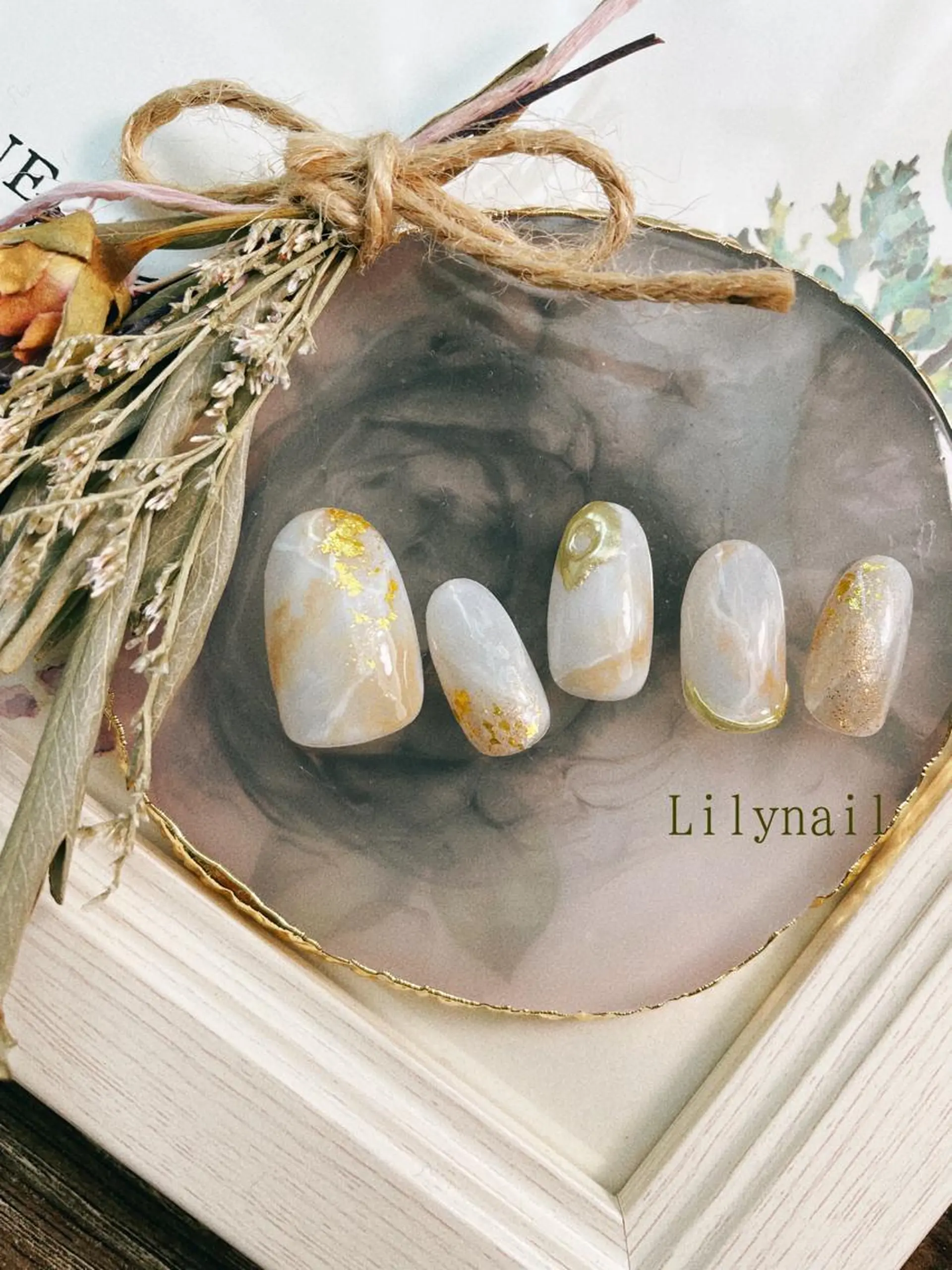 ネイル フットネイル 大理石ネイル(マーブル) ネイビー ニュアンスネイル オフィスネイル tink 横浜店所属・Tink 横浜のネイルデザイン