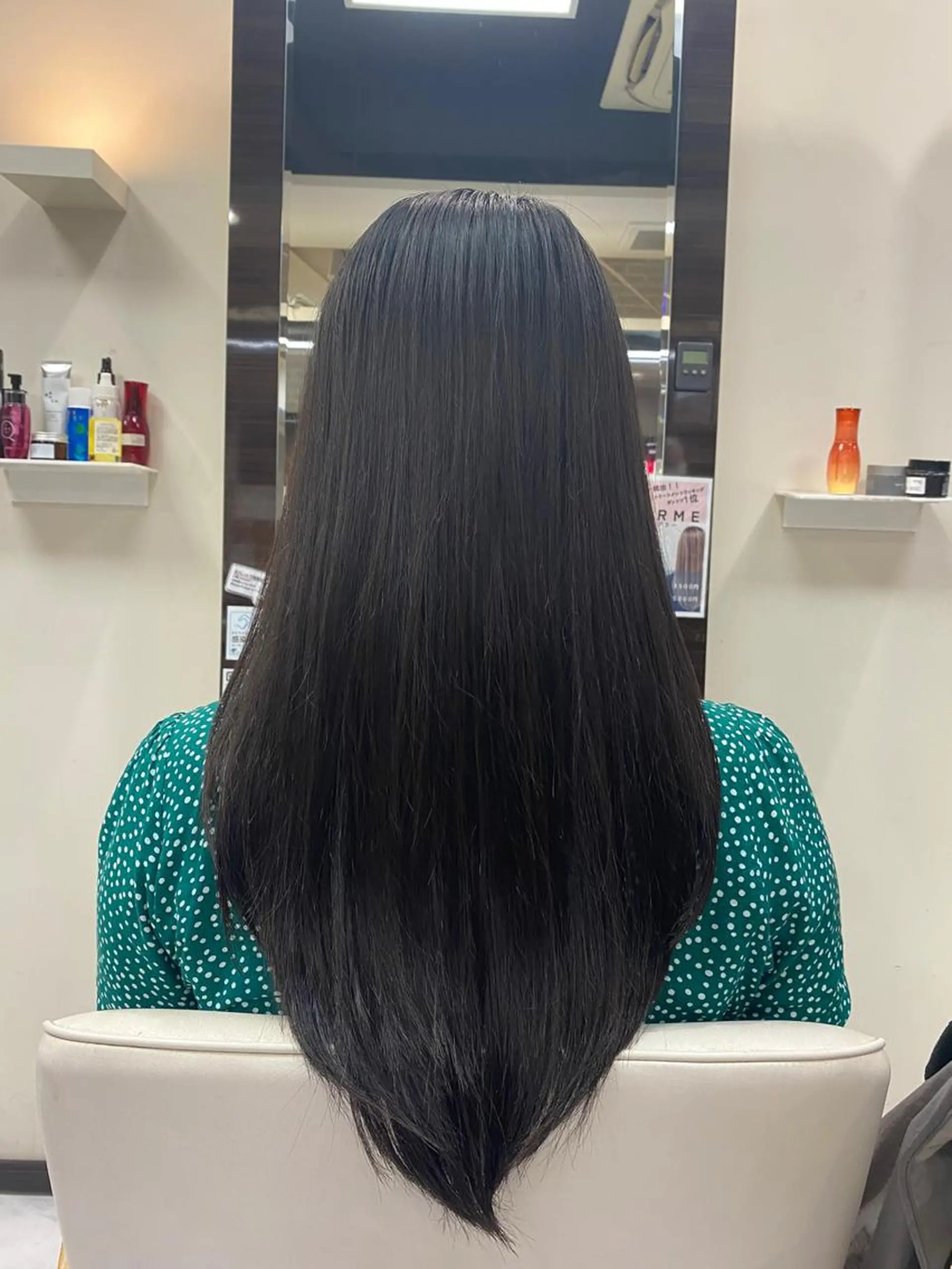 ロング 韓国風ヘア レイヤーカット ロング シャギー カット 目黒 碧人のヘアスタイル