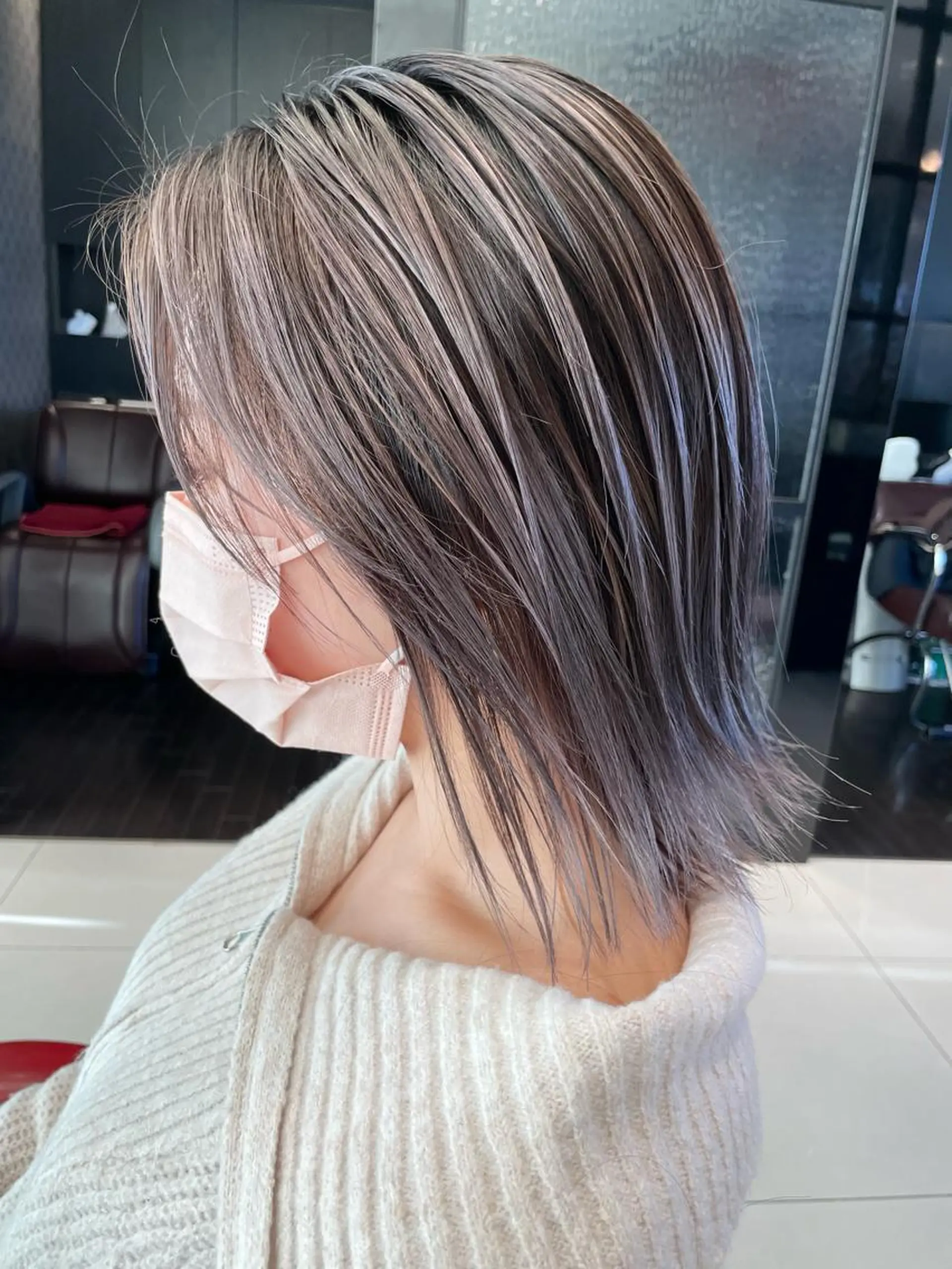 ミディアム カラー 横倉 宏樹のヘアスタイル