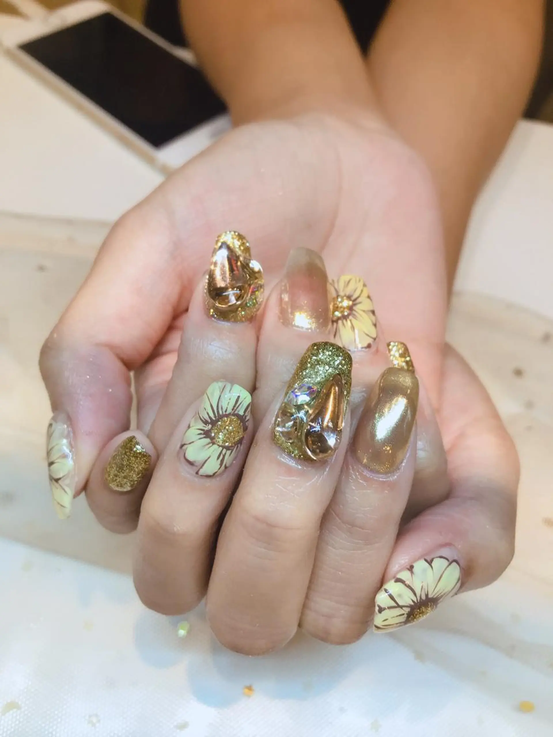 ネイル 長さだし専門店 M2　rikaのネイルデザイン