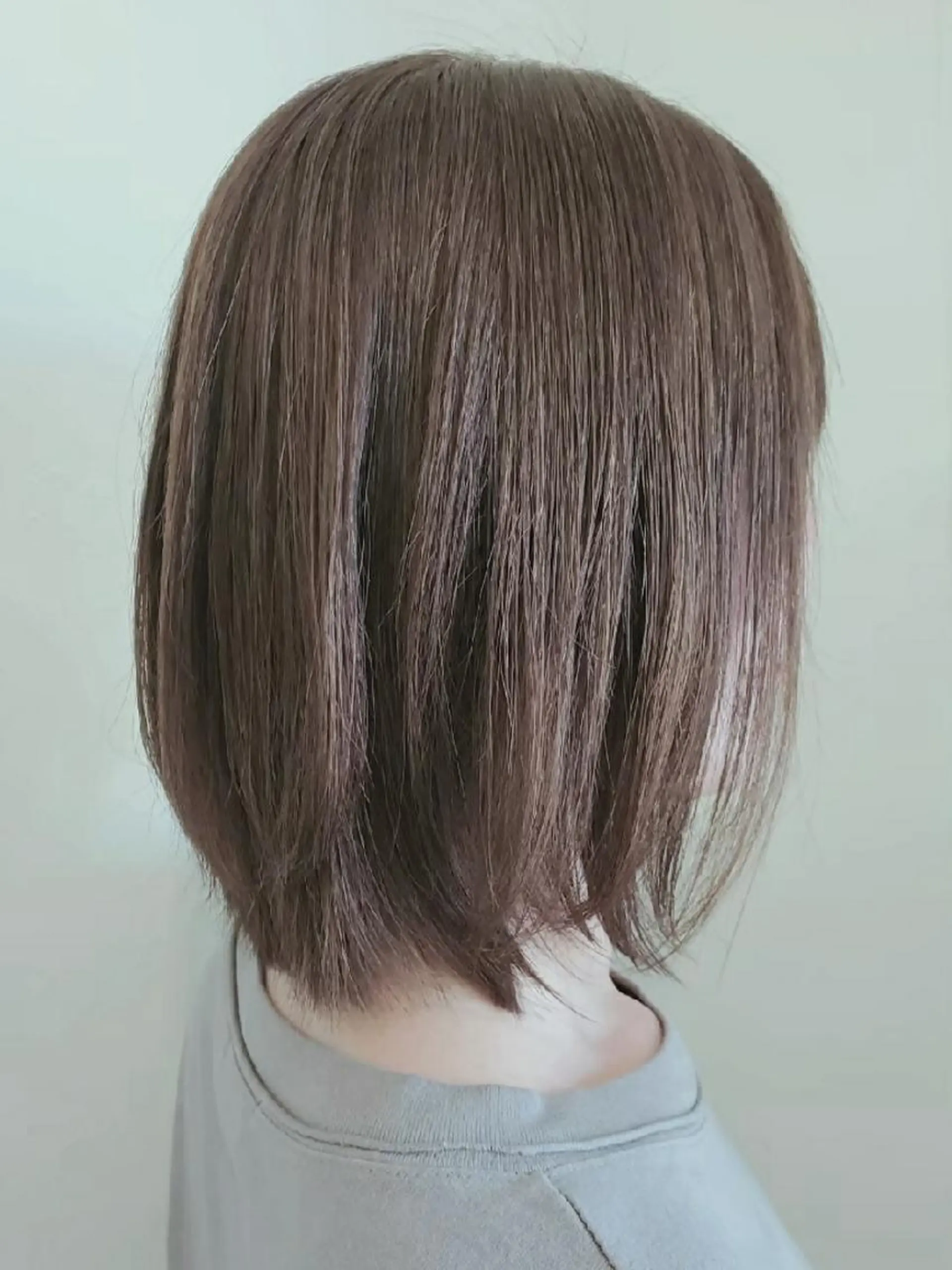 ミディアム カラー 【大宮】デザイナー Anne 諳 アンのヘアスタイル