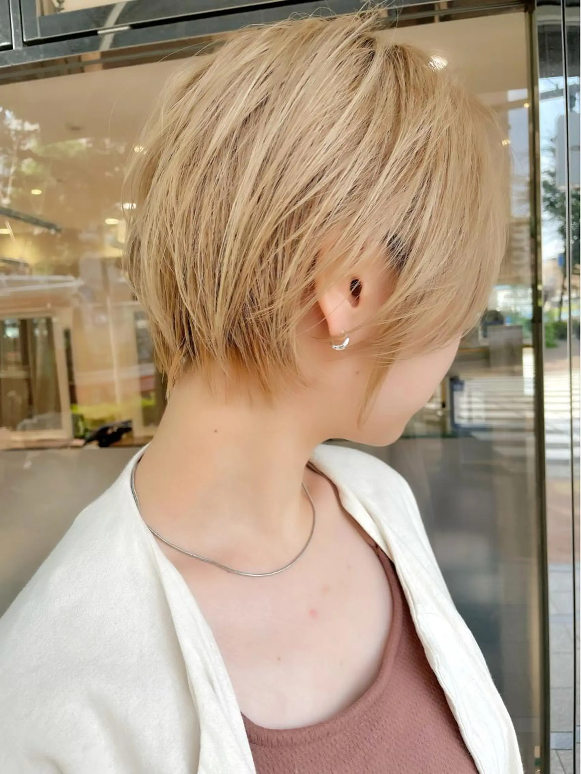 ショート レイヤー/韓国/ 顔周り/しんやのヘアスタイル