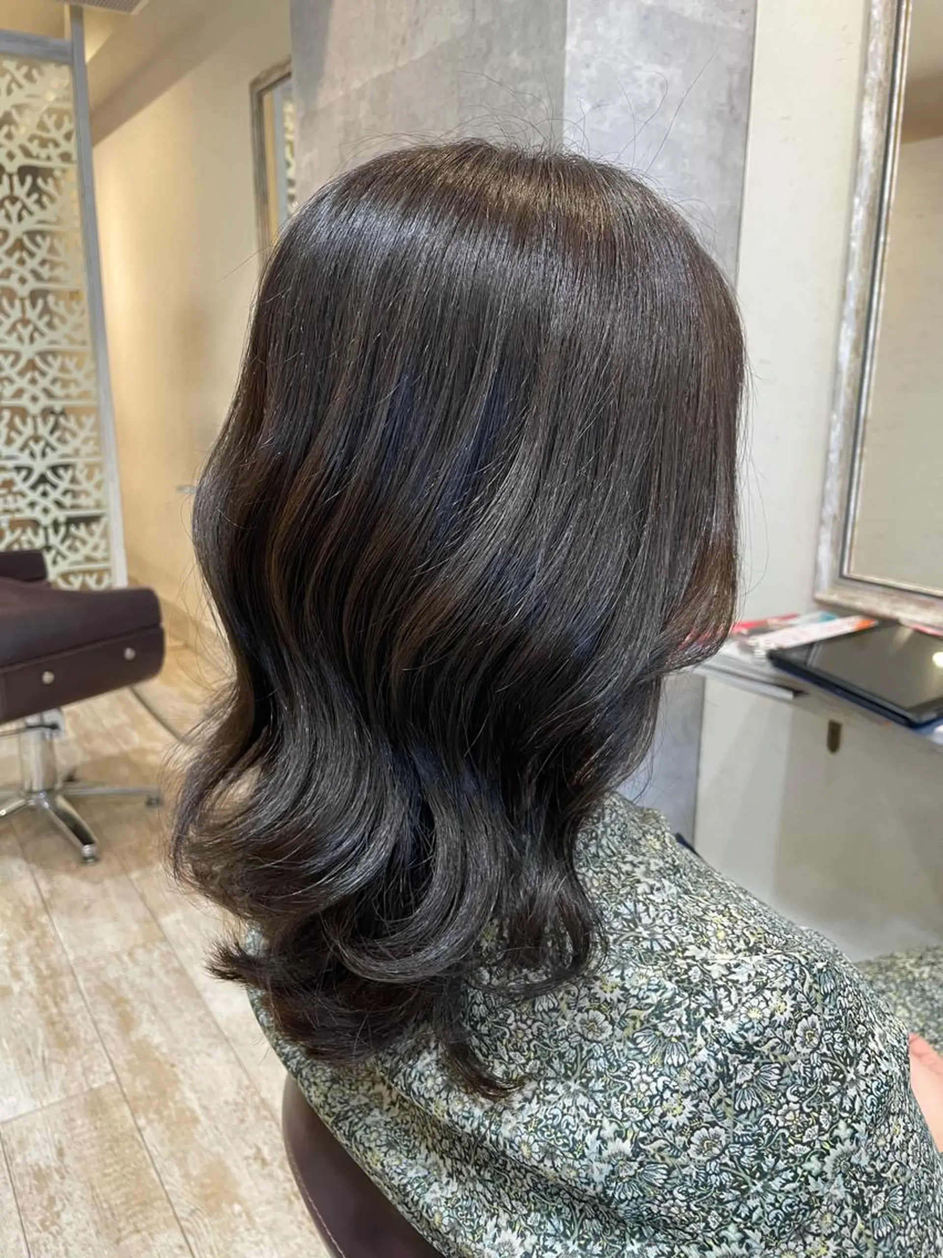 セミロング カラー カット ヘアカラー Agu hair verse所属・小顔/似合わせカット 杉山莉菜のヘアスタイル