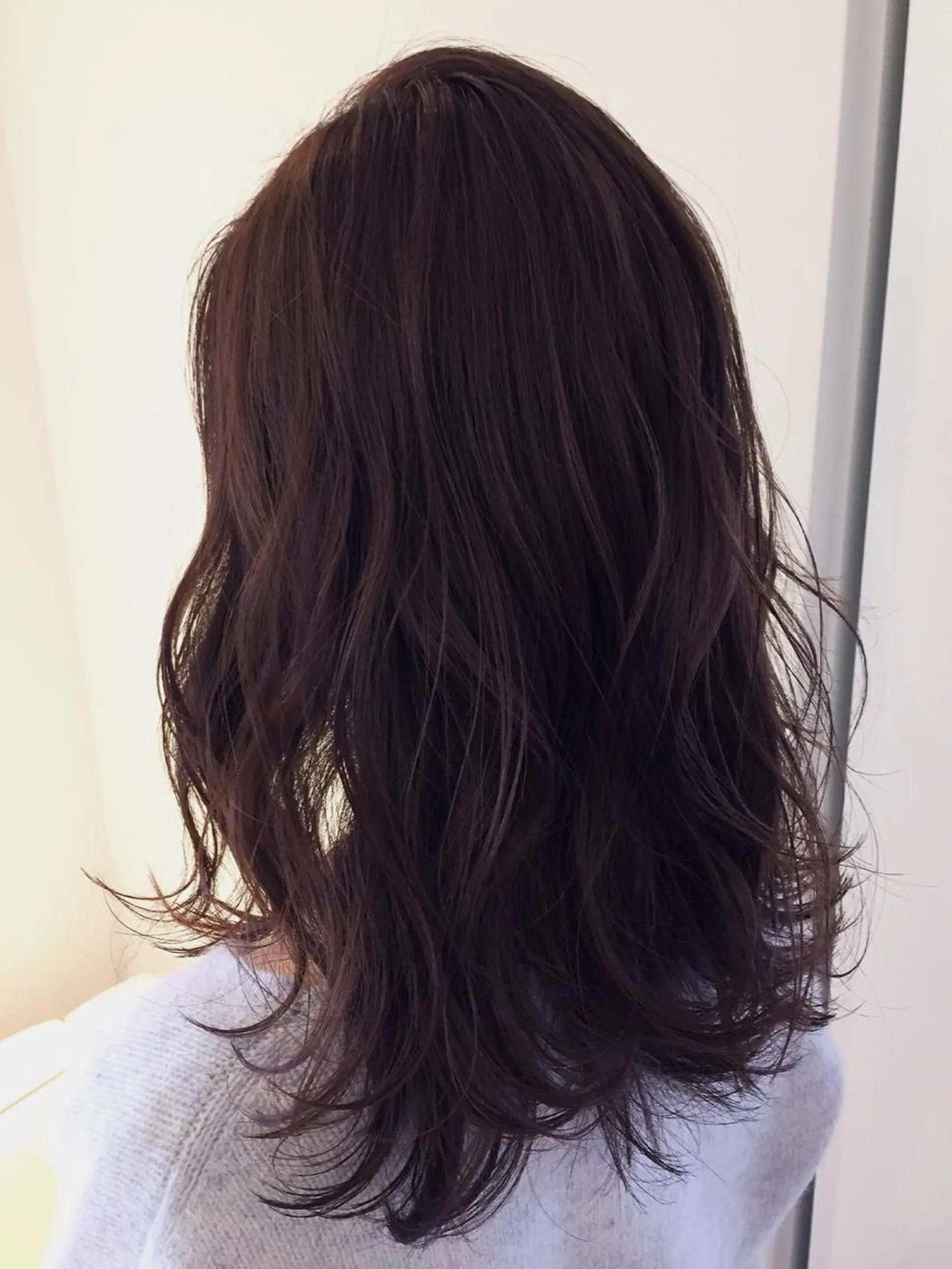 セミロング カラー パーマ ヘアアレンジ アディクシーカラー アッシュ ベージュカラー ブリーチ 透明感カラー カット ヘアカラー トリートメント ヘアセット ✨ハイクオリティ✨ 山本香也のヘアスタイル