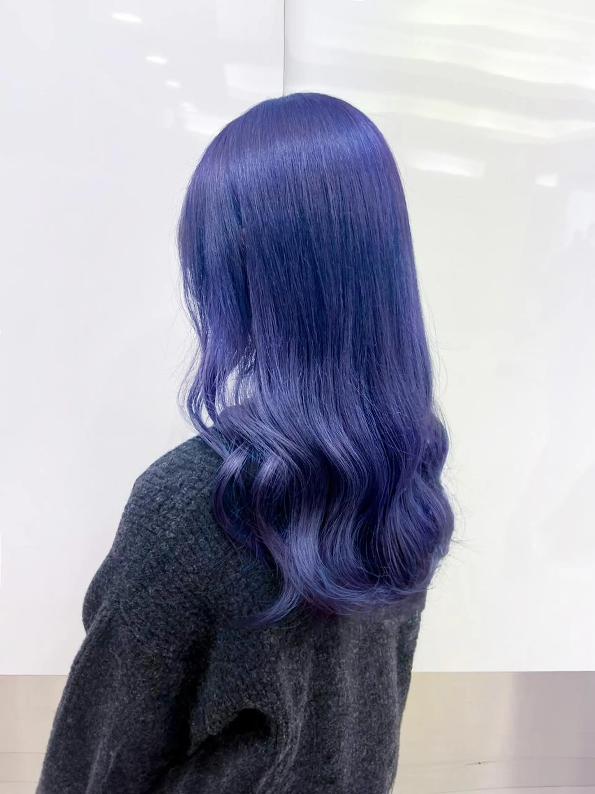 カラー ロング ブルーカラー ブルーラベンダー ラベンダーカラー ヘアカラー トリートメント 尾森紳哉💎透明感/ デザインカラーのヘアスタイル
