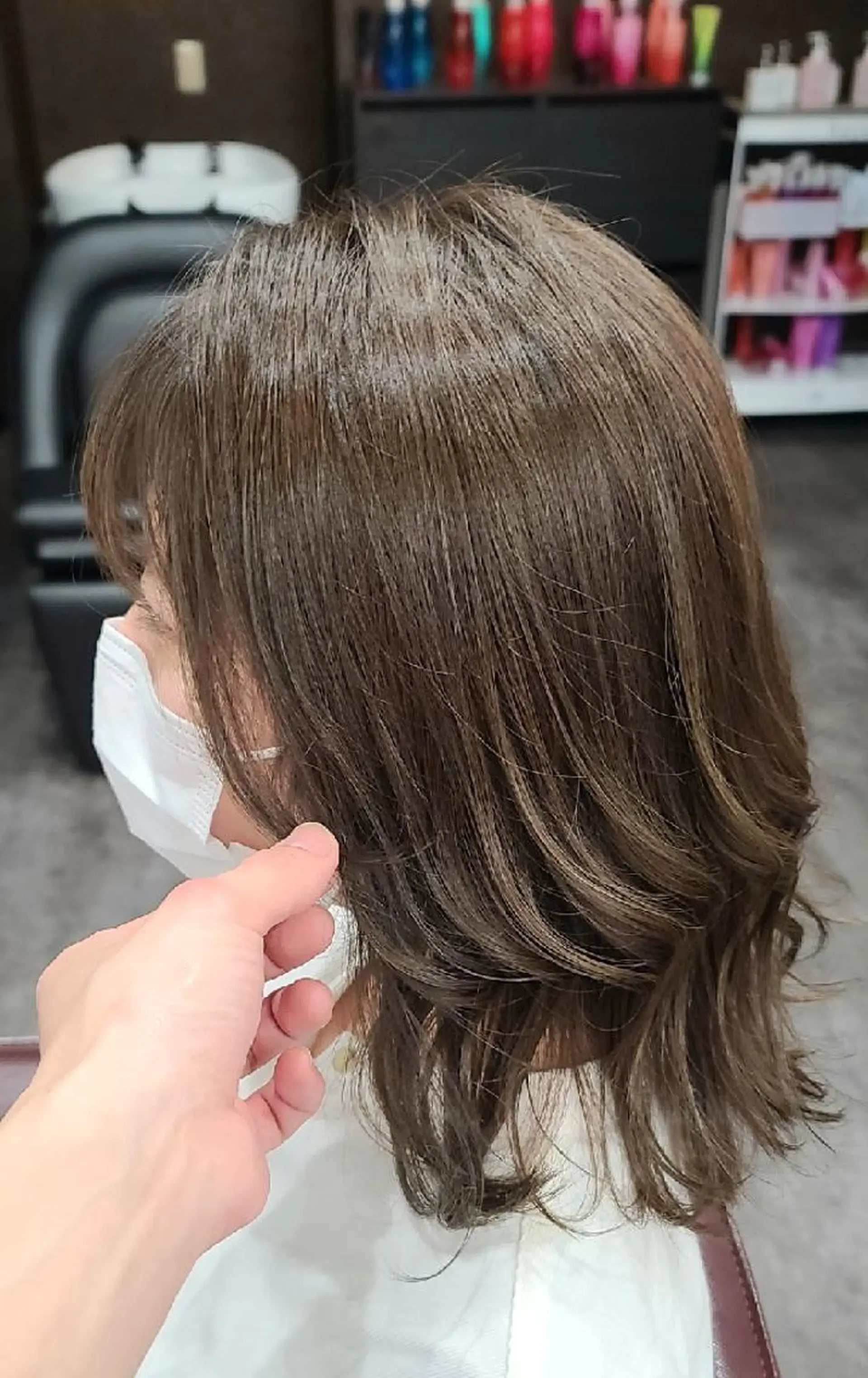 ミディアム カラー 井澗 修二のヘアスタイル