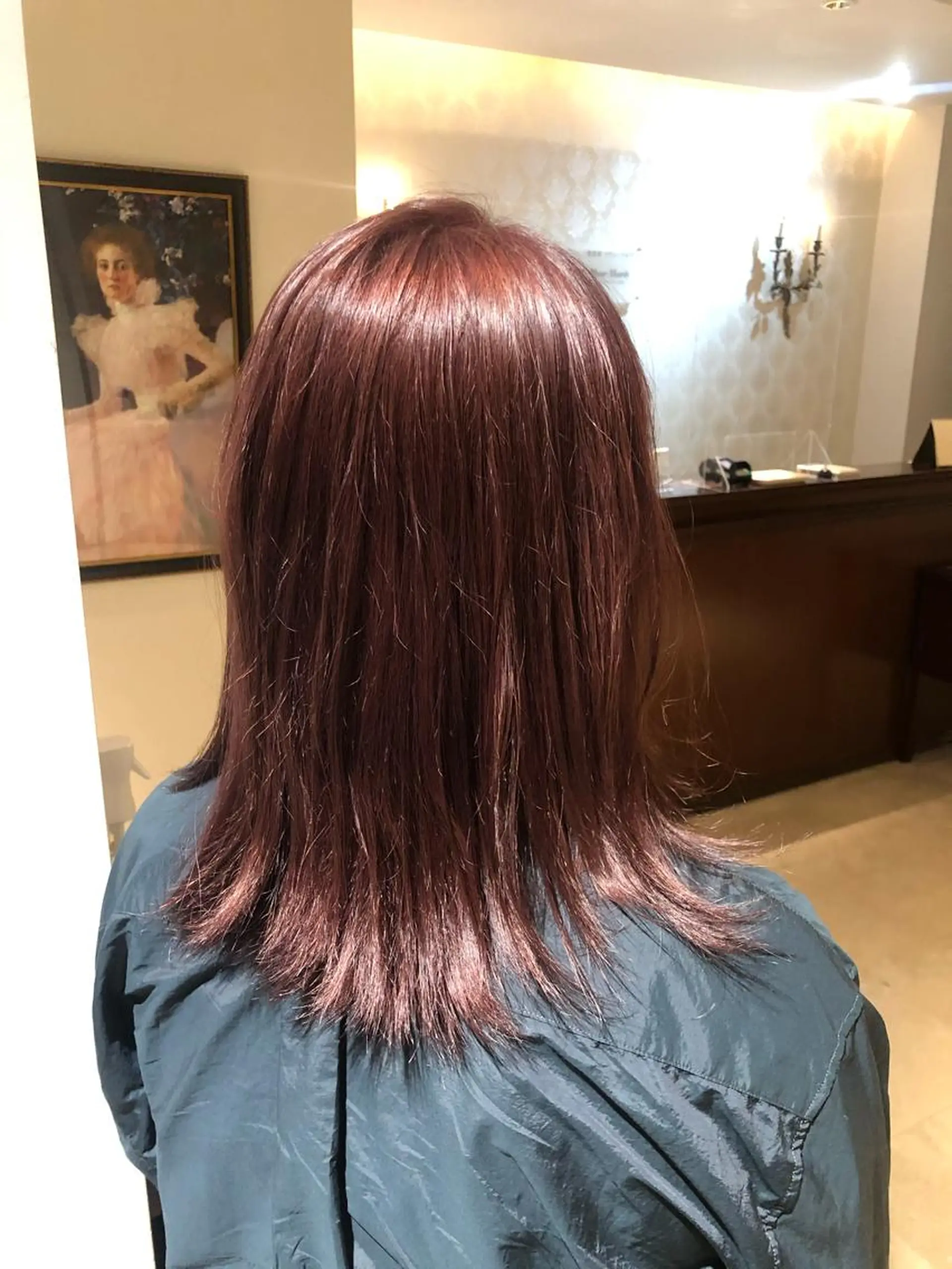 ミディアム ピンクブラウン La fith hair rond 立川店所属・kyosuke 透明感カラーのヘアスタイル